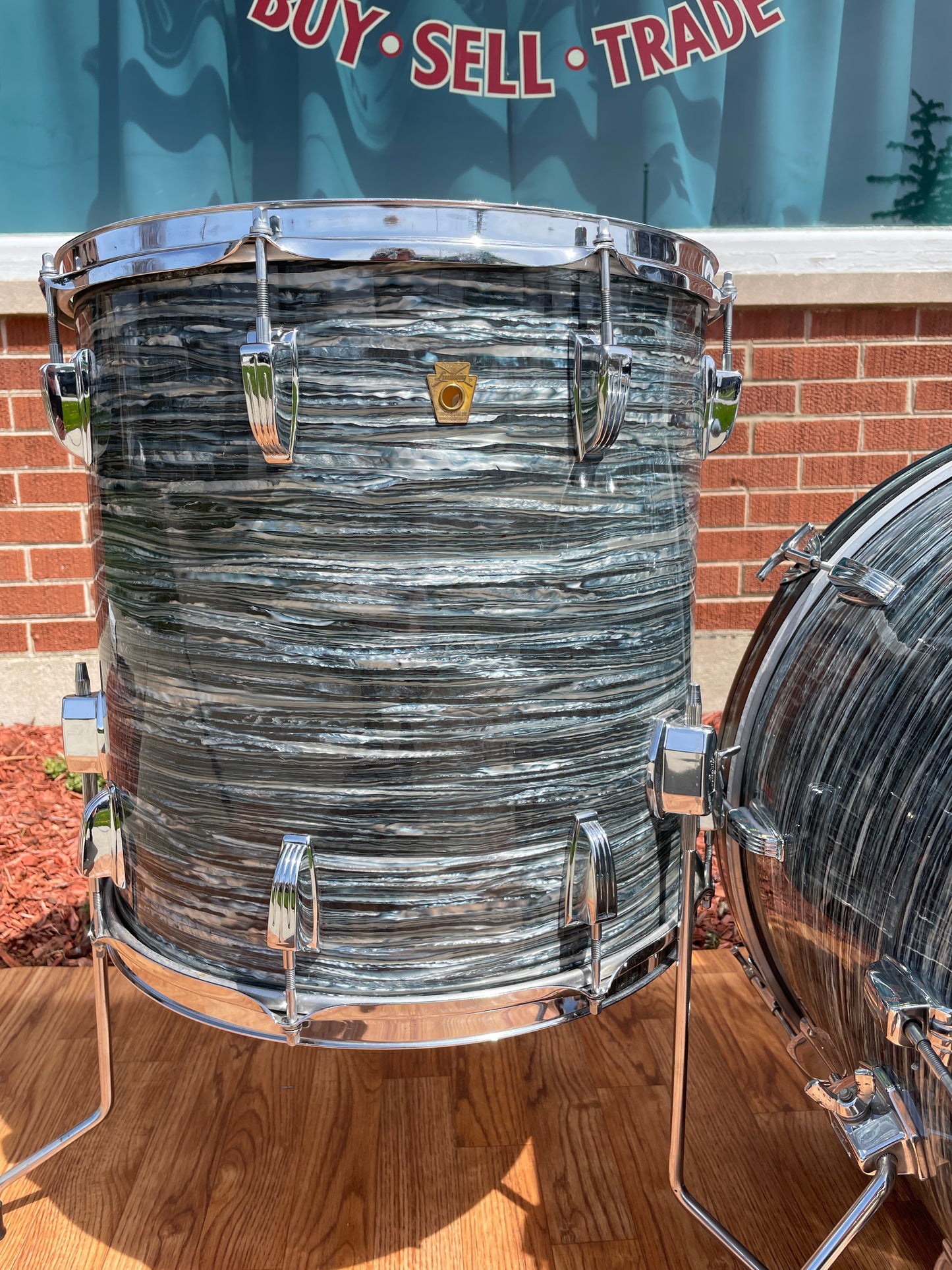 1968 Ludwig Super Classic Drum Set Oyster Blue Pearl 22/13/16