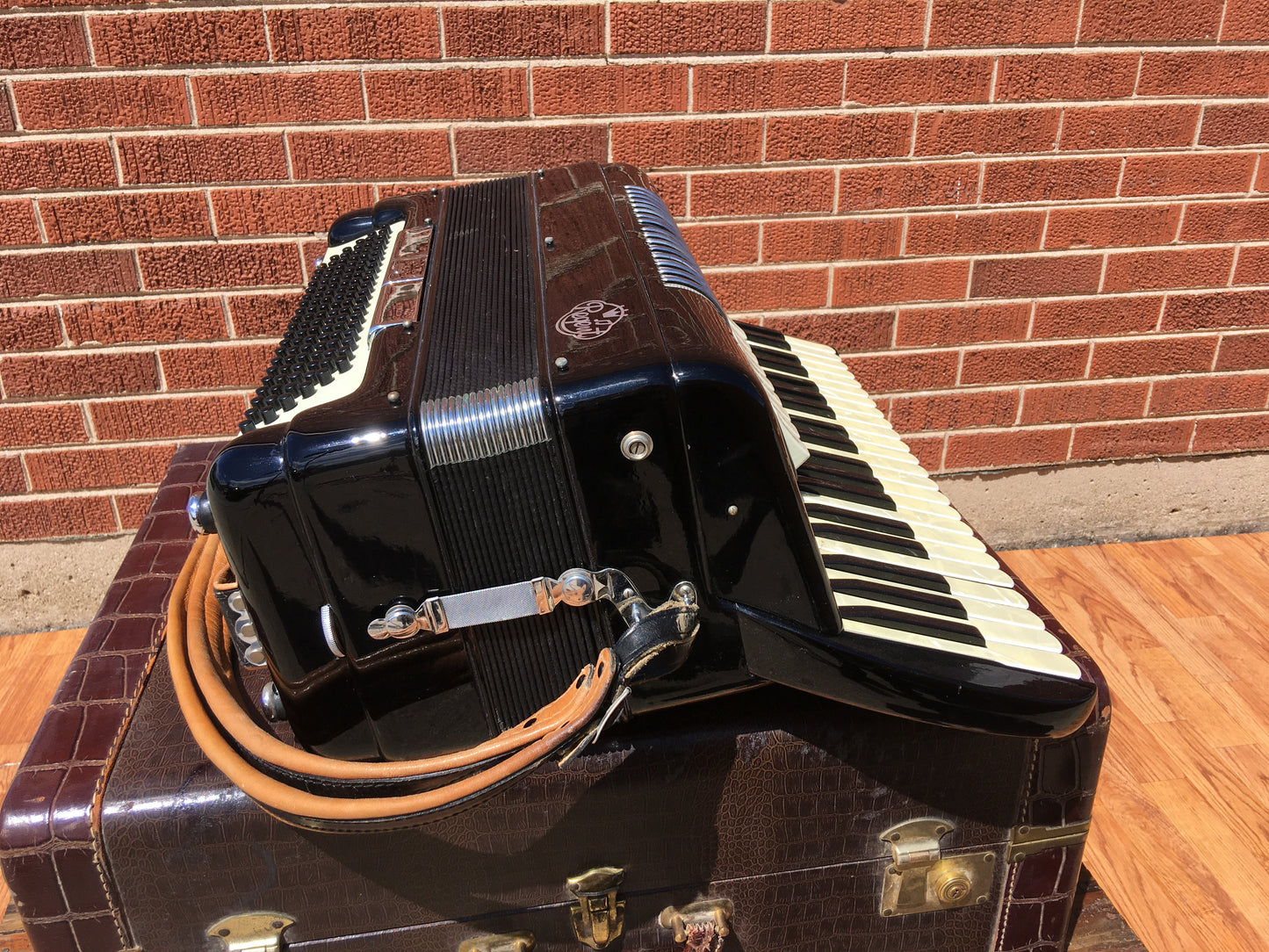 1950s Regent Accordion Made In Italy W/ Original Hard Case