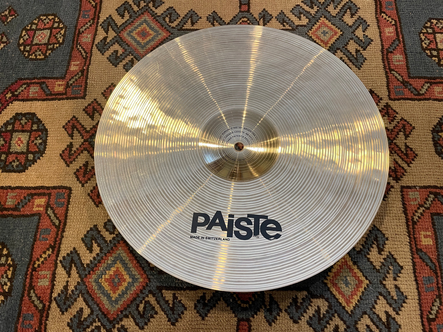 15" Paiste Signature Mellow Crash Cymbal 762g