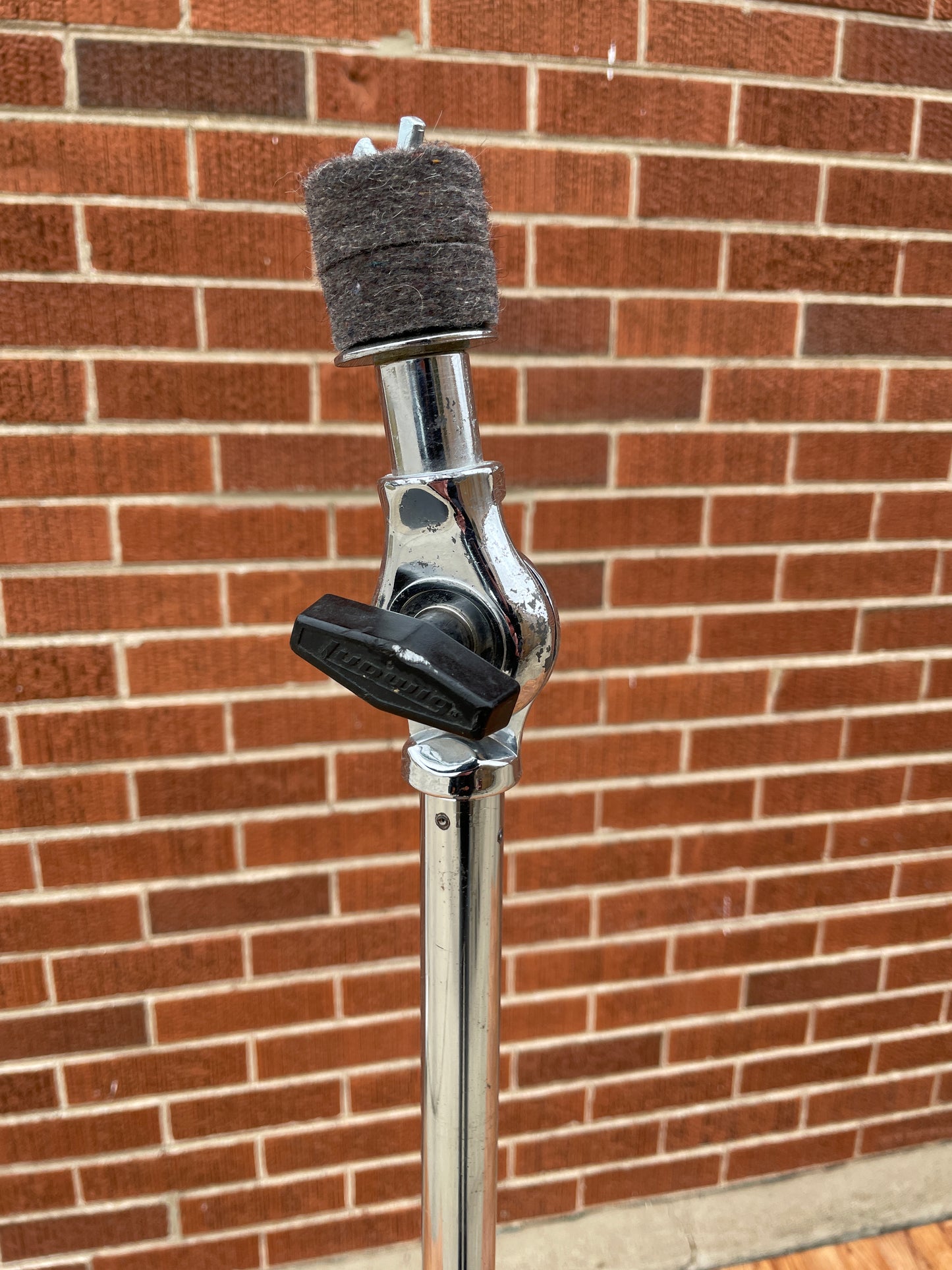 1970s-1980s Ludwig No. 1406 Hercules Straight Cymbal Stand