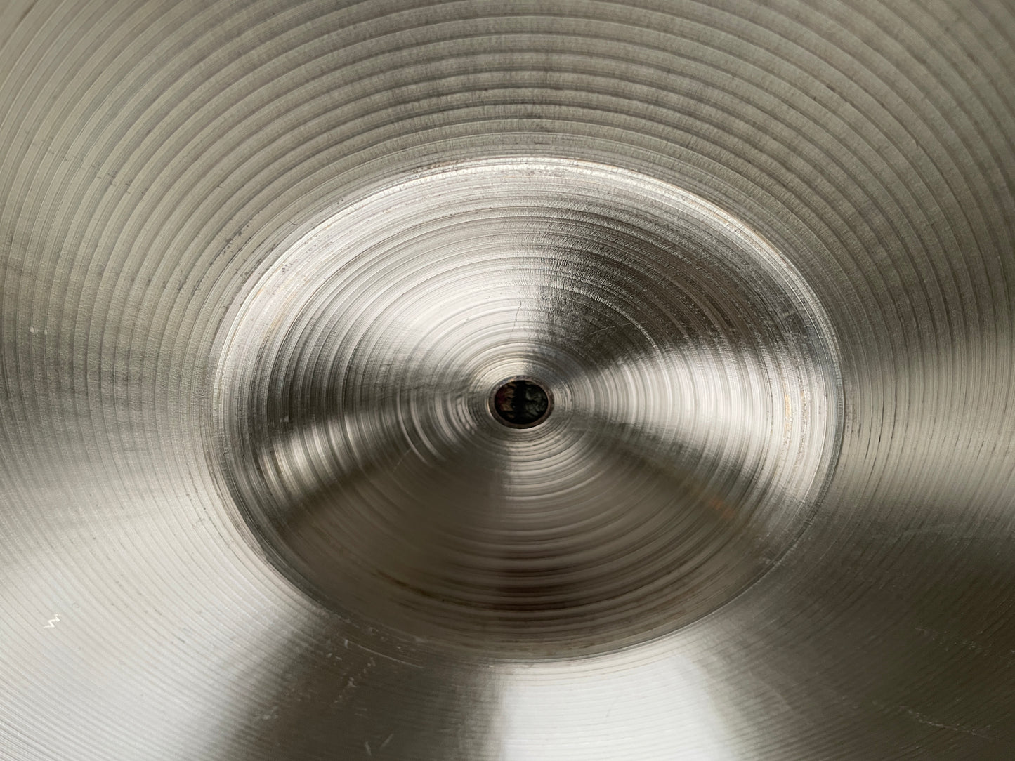 19" Zildjian A Rock Crash Cymbal 1998g *Video Demo*