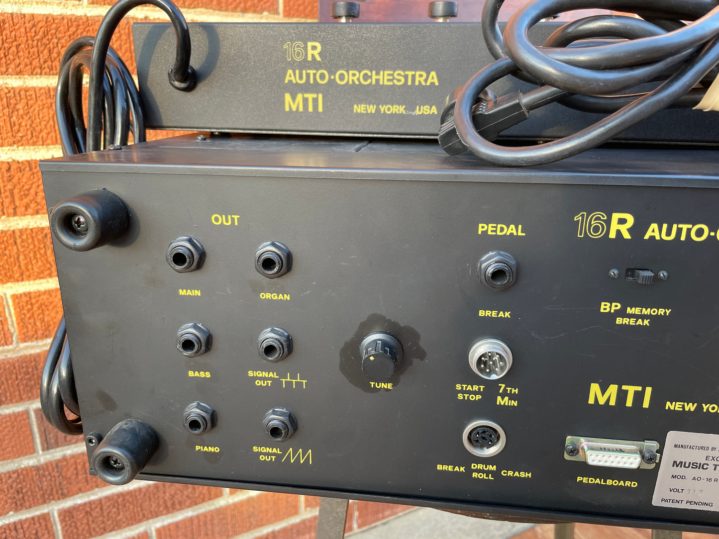 Vintage MTI 16R Auto Orchestra Analog Drum Machine, Bass, Piano, & Organ Synthesizer