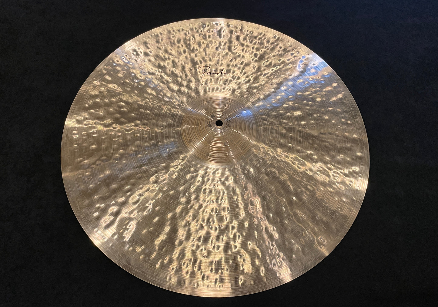 22" Paiste Signature Traditionals Light Ride Cymbal 2550g