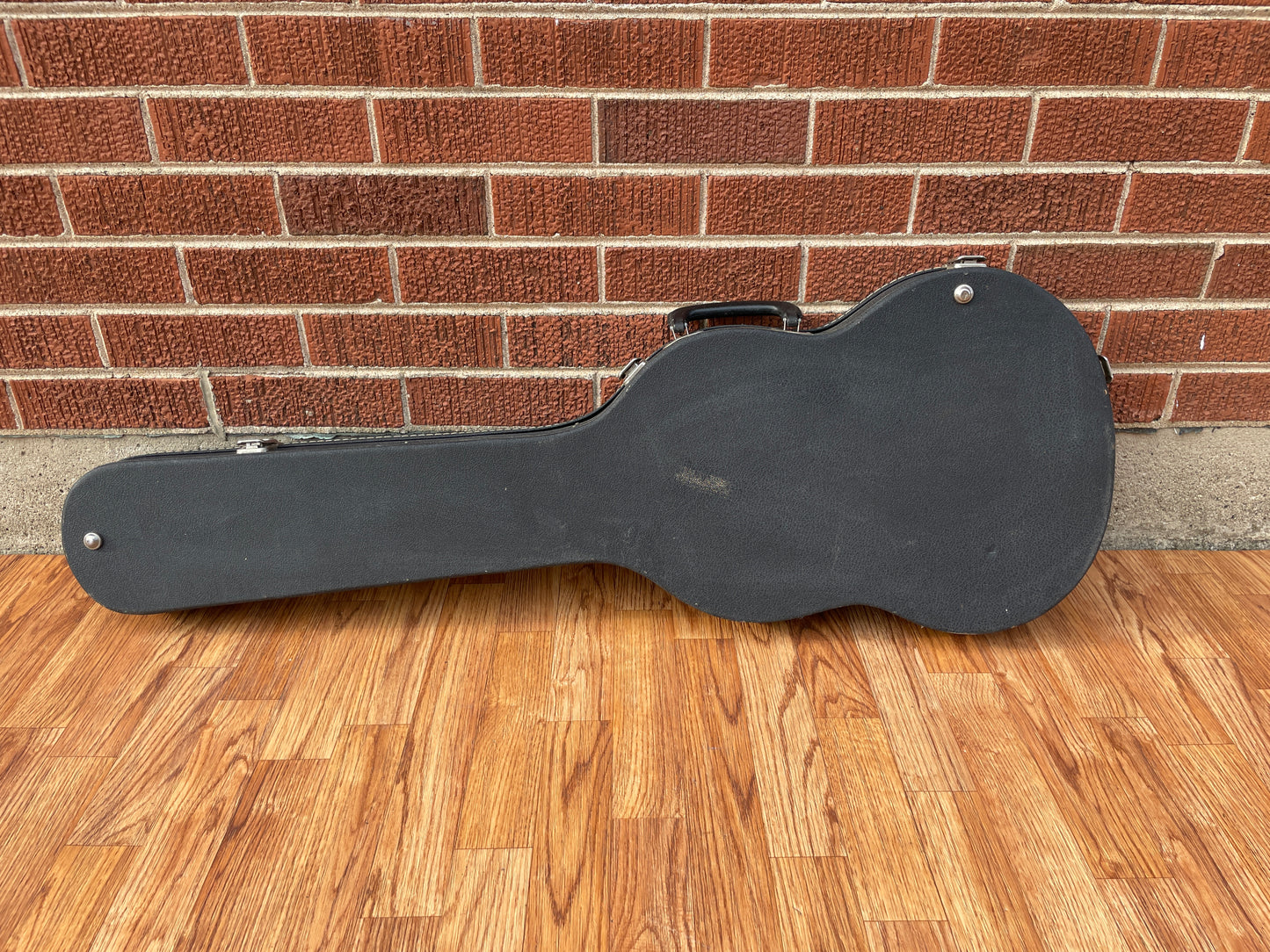 1970s Ibanez Lawsuit Era SG Guitar Case Yellow Interior