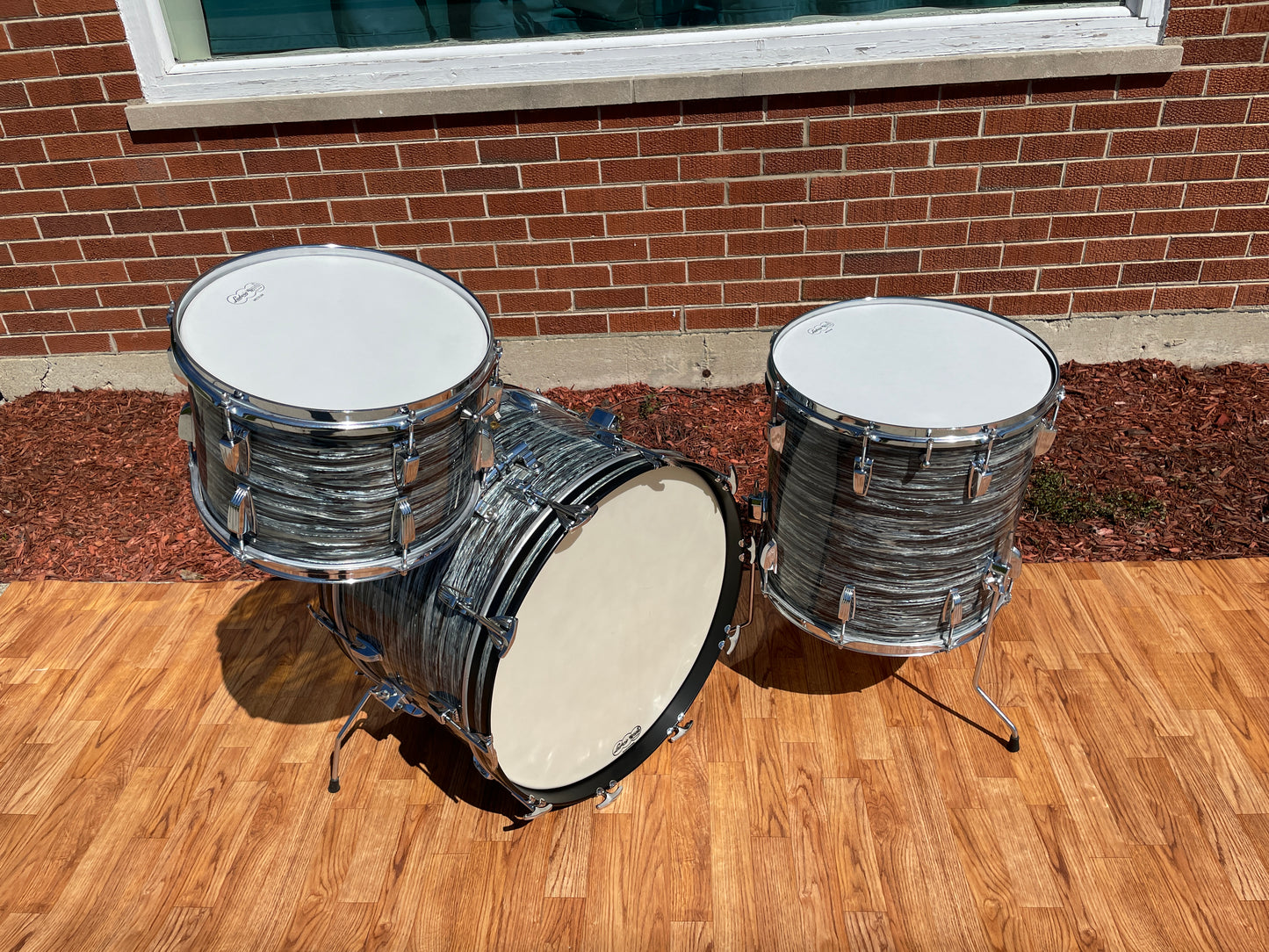 1968 Ludwig Super Classic Drum Set Oyster Blue Pearl 22/13/16