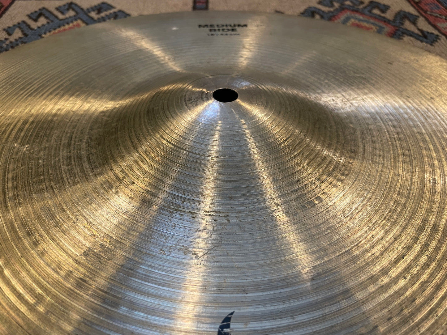 18" Zildjian A 1980s Medium Ride Cymbal 1746g