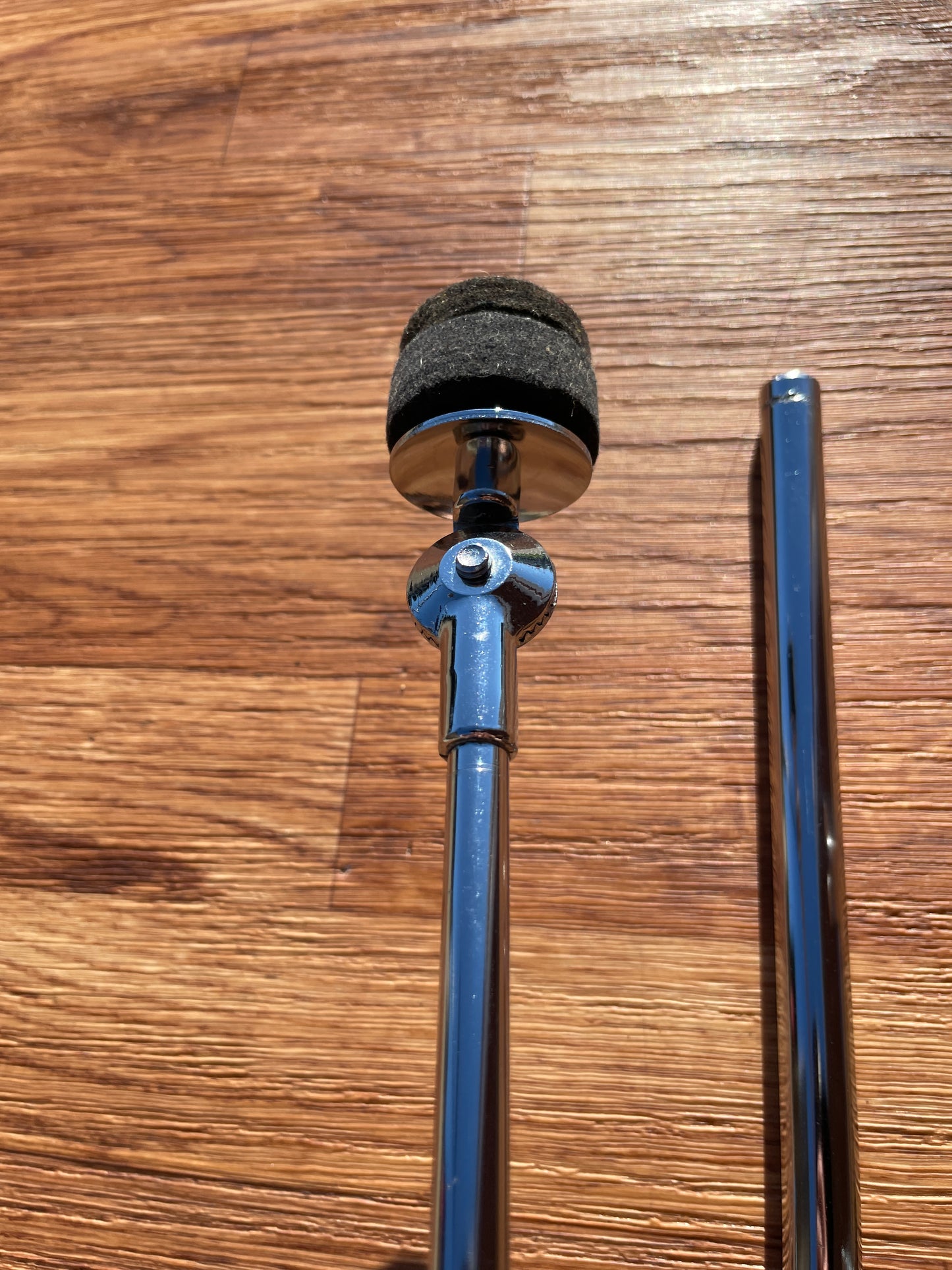 Early 1960s Ludwig No. 1400 Flat Base Straight Cymbal Stand