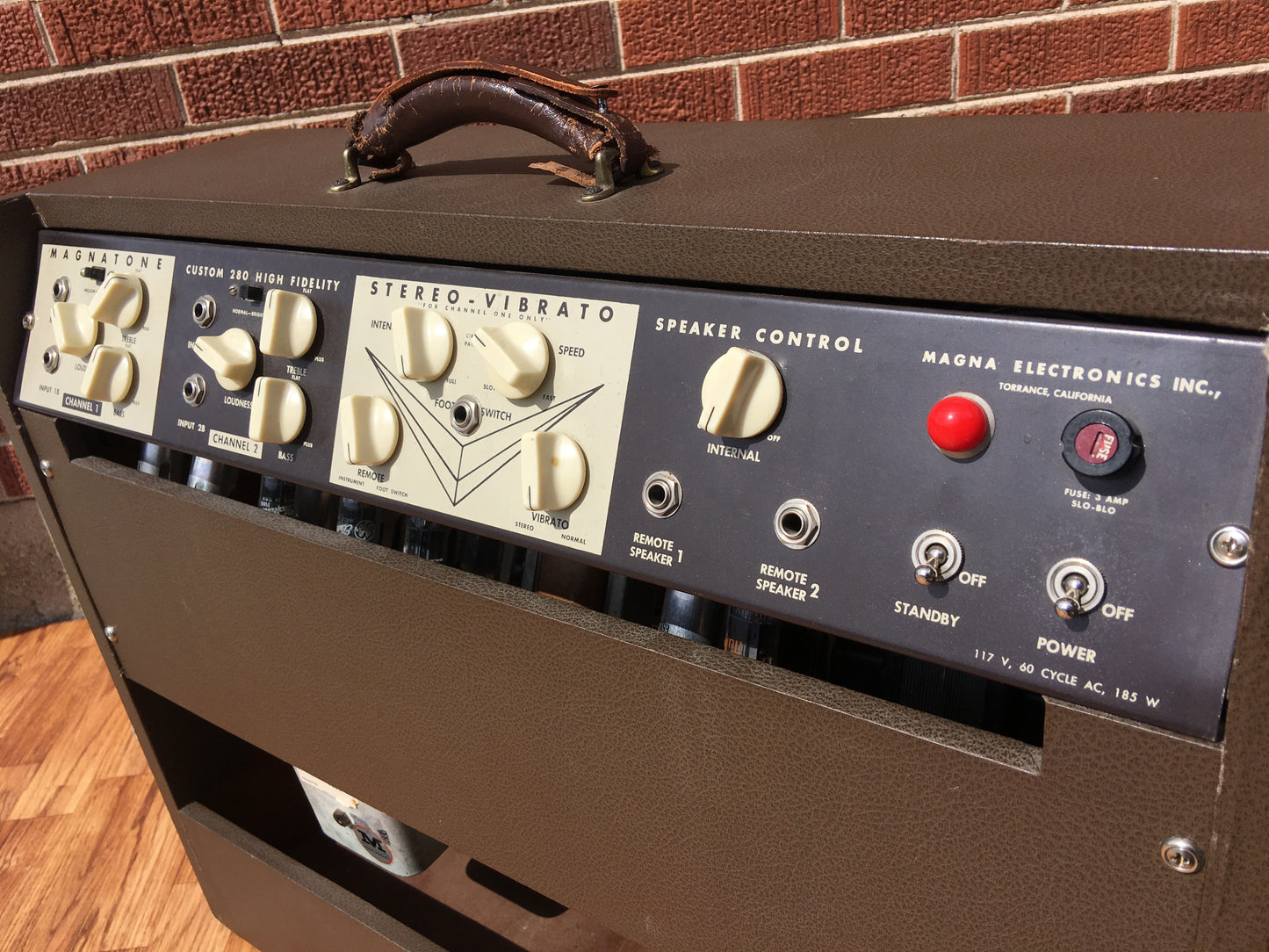 1959 Magnatone 280 Double V 2x12 High Fidelity Stereo Guitar Combo Amplifier Brown Tolex 280A
