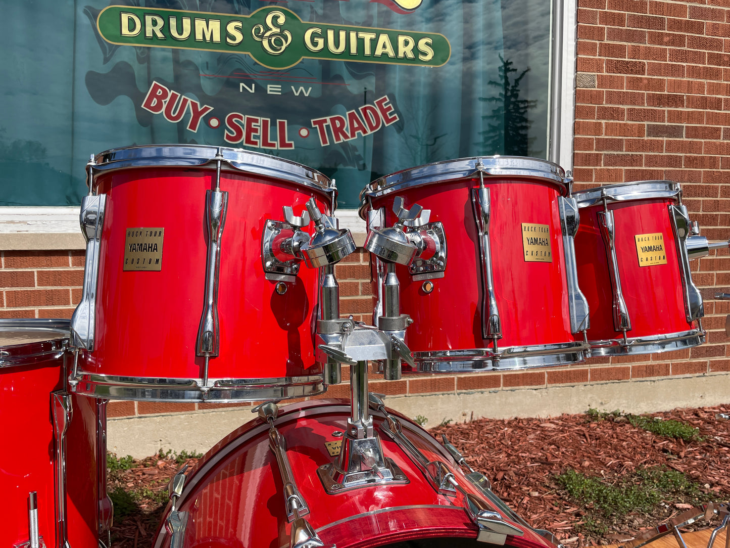 Vintage 1980s Yamaha Rock Tour Custom 5pc Drum Set Hot Red