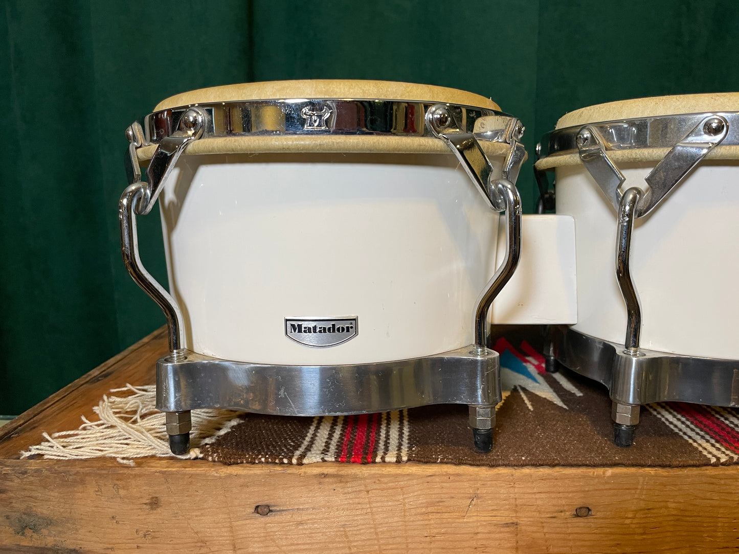 LP Matador Fiberglass Bongos White Latin Percussion
