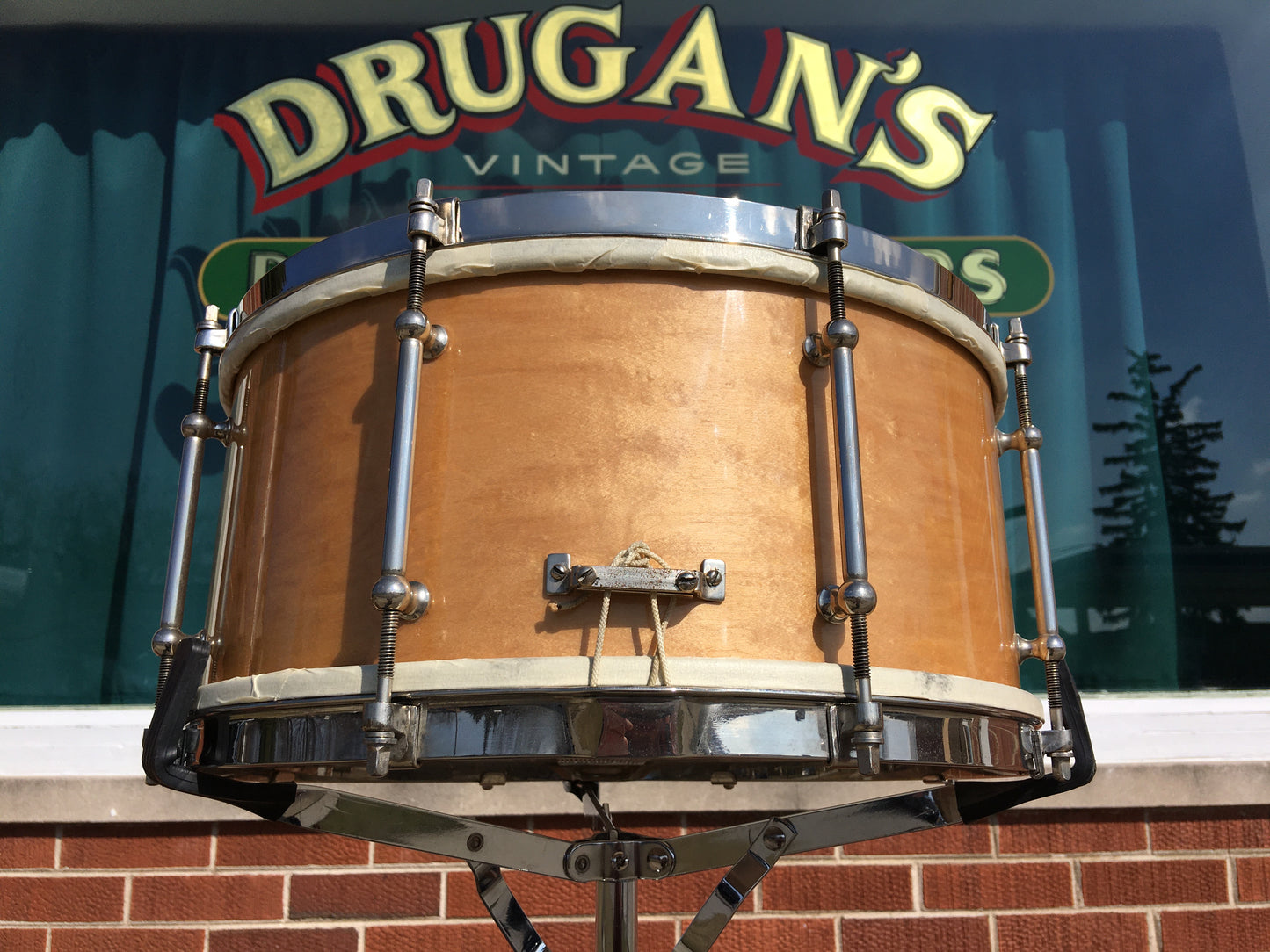 1946 Ludwig Pioneer 6.5x14 8 Lug Snare Drum Natural Maple