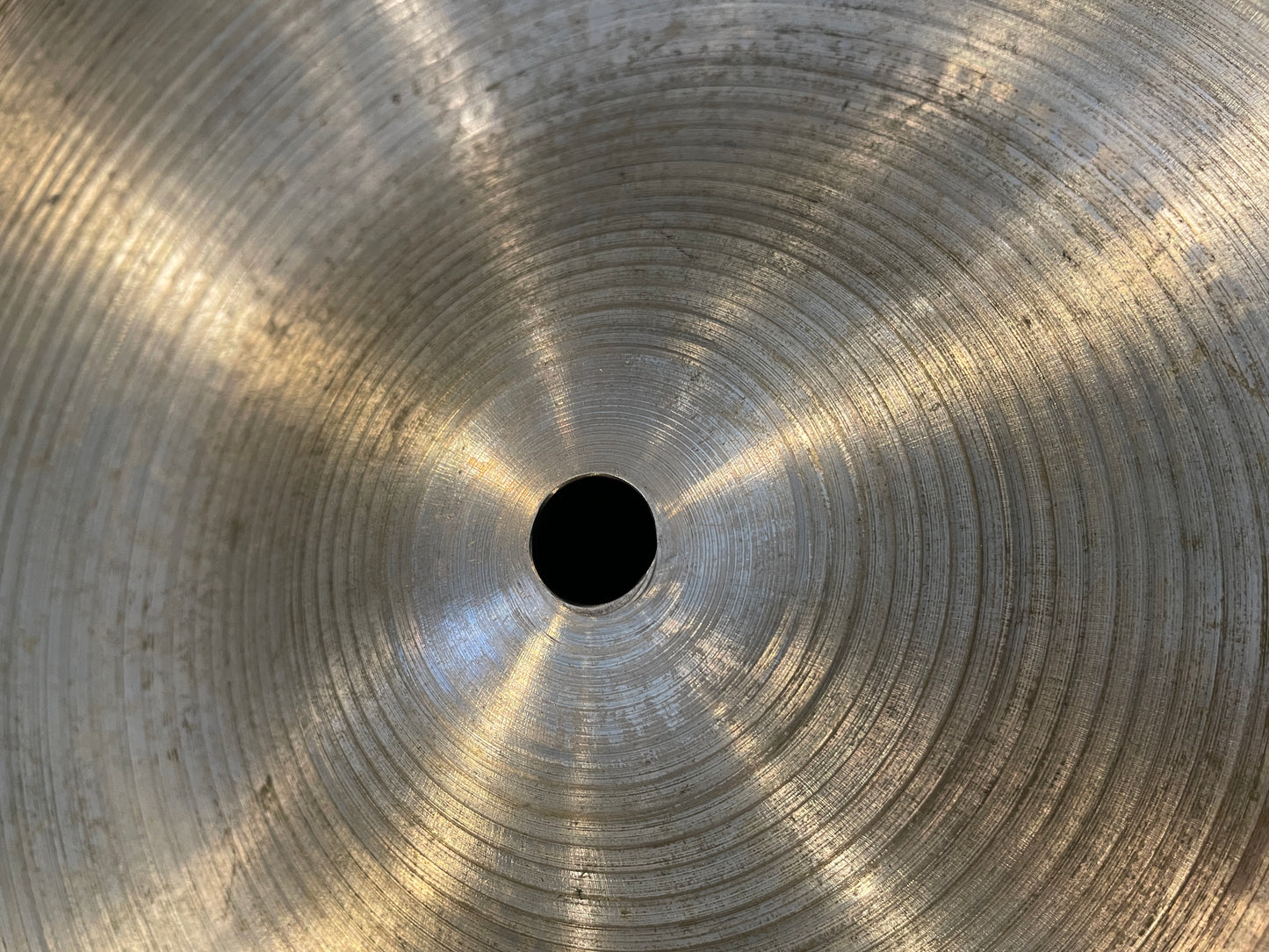 18" Zildjian A 1980s Medium Ride Cymbal 1746g