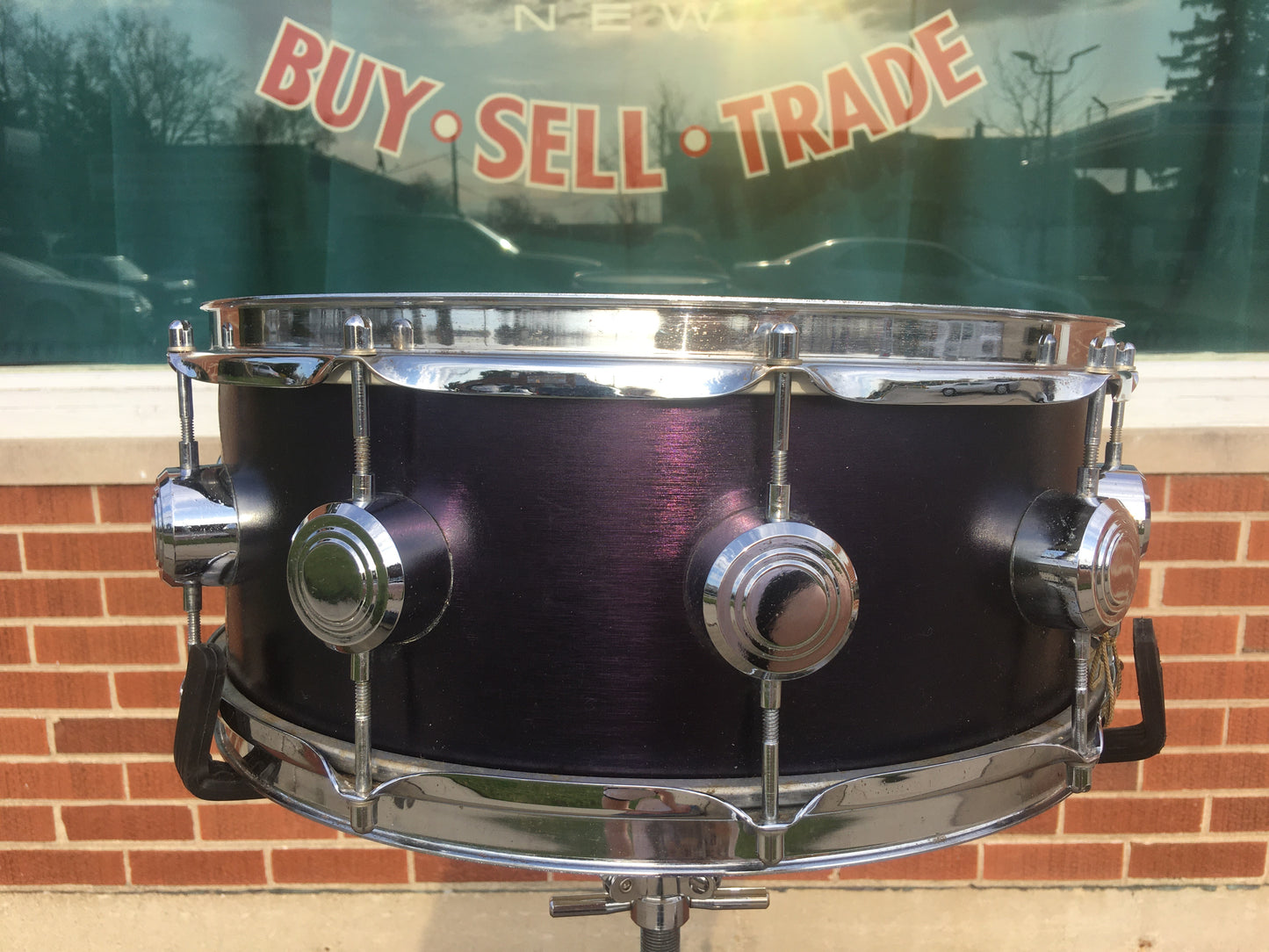 1969 George Hayman 5x14 Vibrasonic 10 Lug Snare Drum Midnight Blue