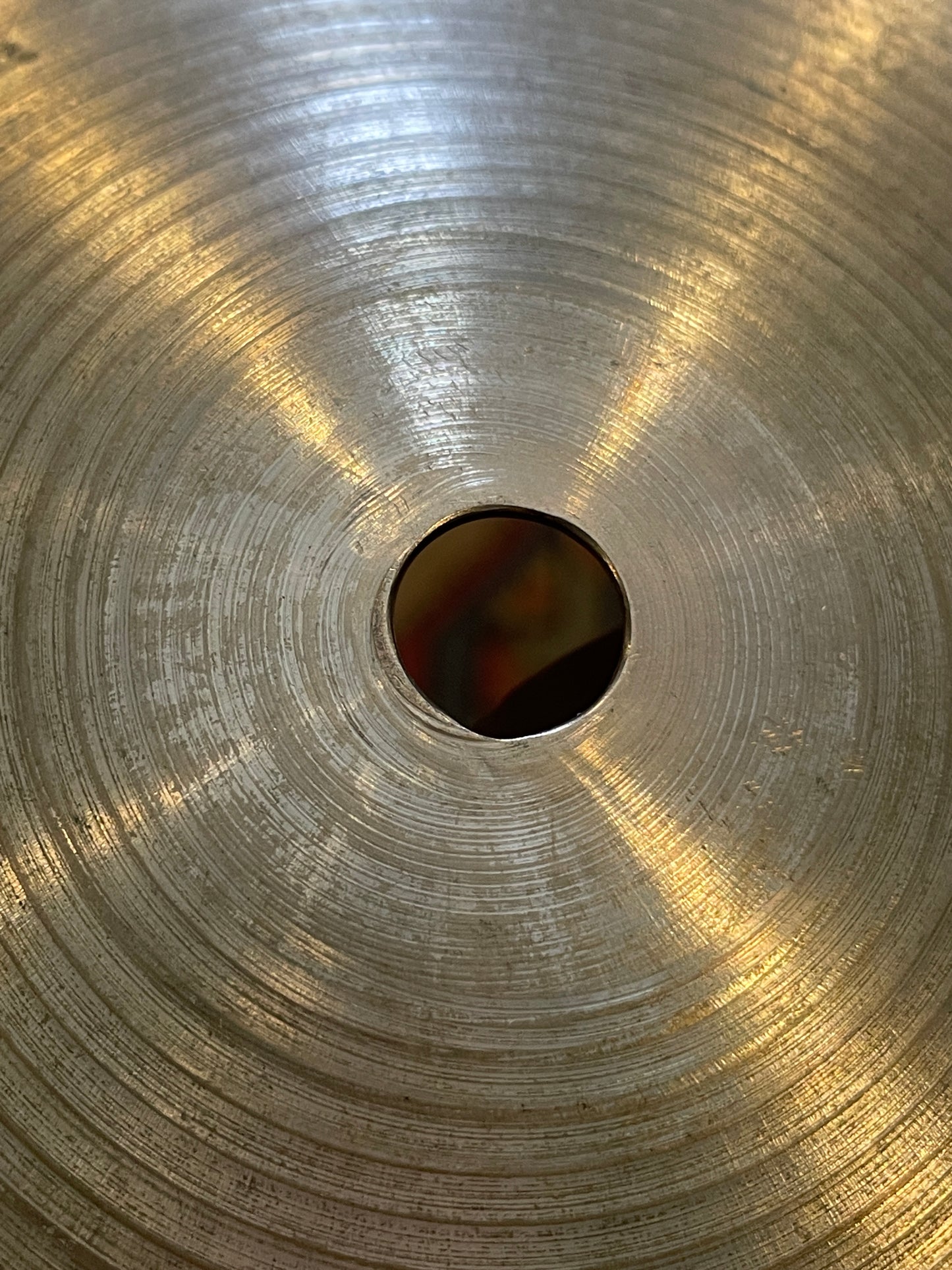 18" Zildjian A 1980s Medium Ride Cymbal 1746g