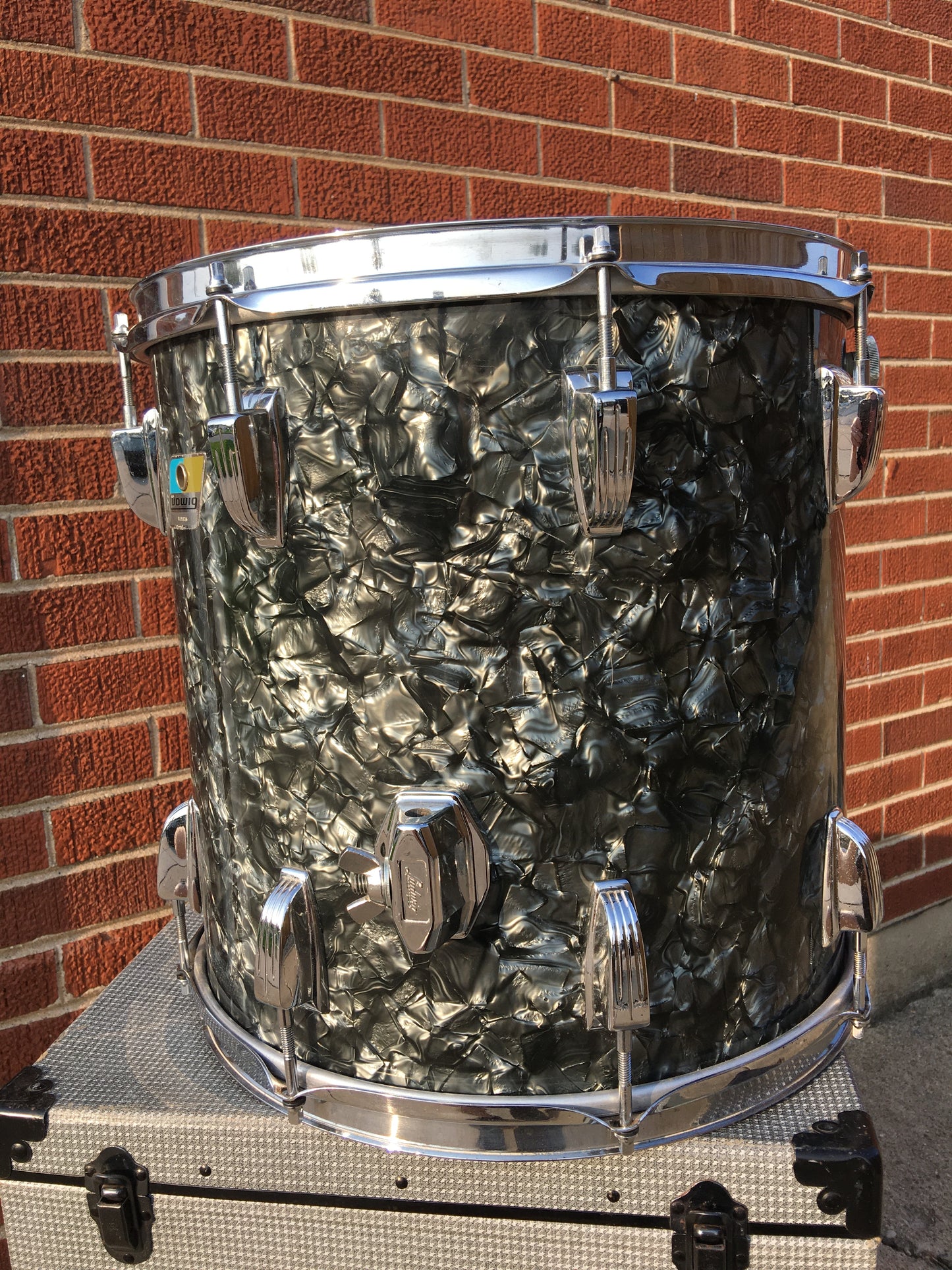 1971 Ludwig 14x14 Floor Tom drum - Black Diamond Pearl
