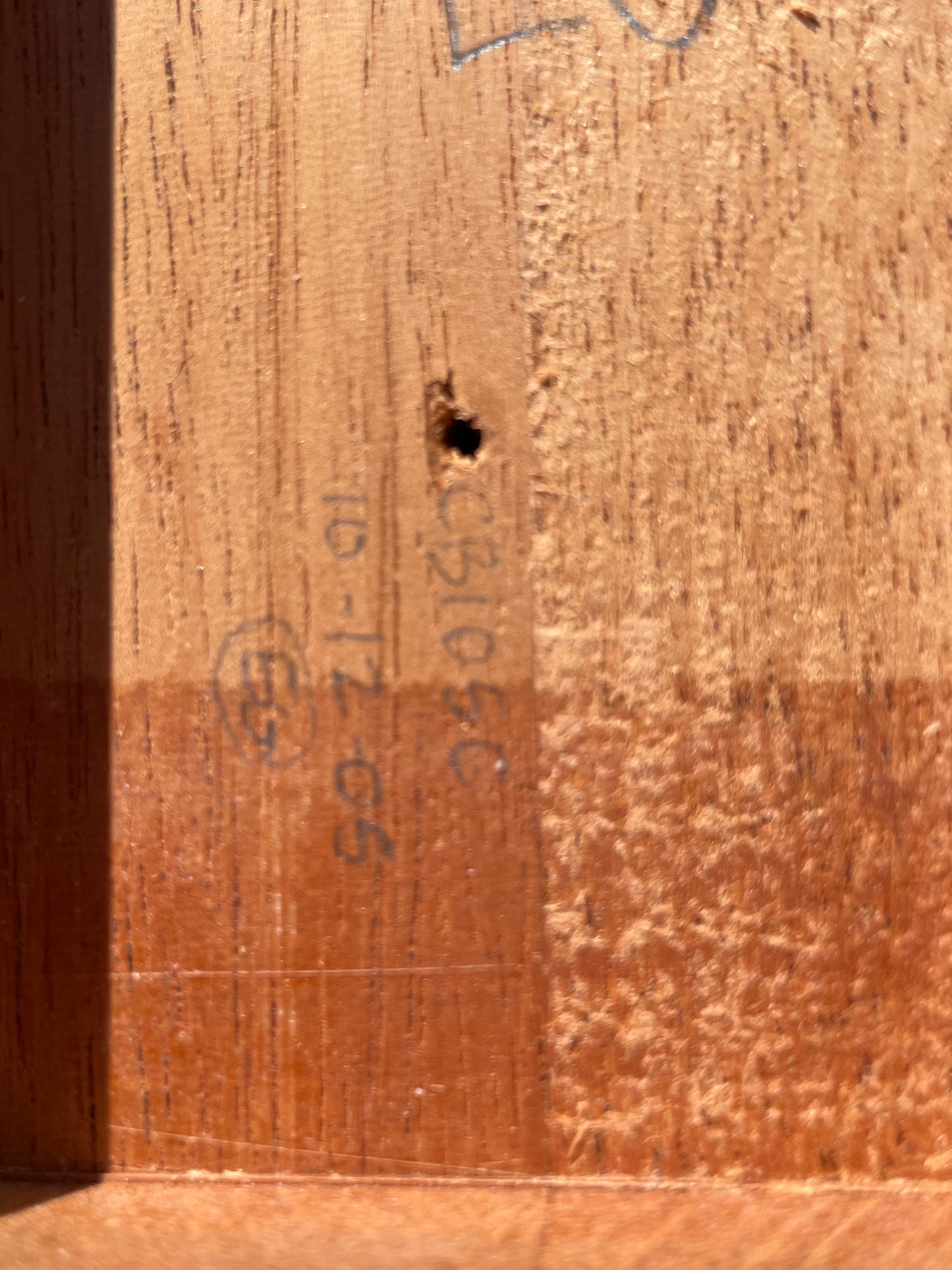 Tacoma Thunderchief 5-String Acoustic Bass Natural CB105C