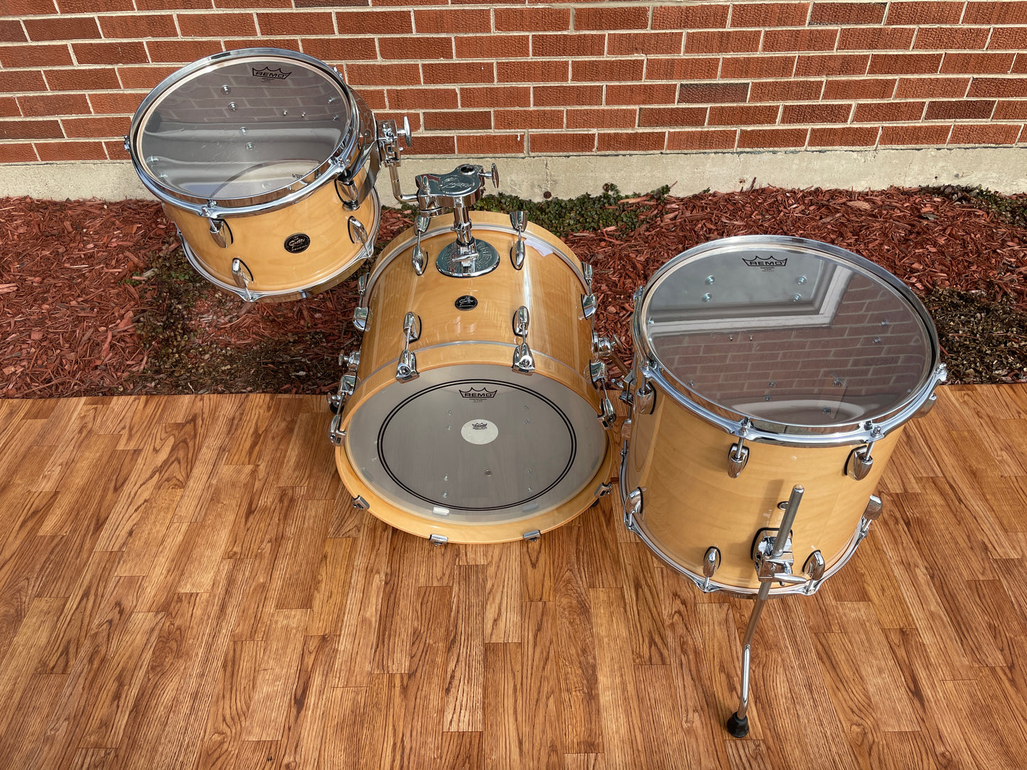 Gretsch Renown Series Bop Drum Set Gloss Natural 18/12/14