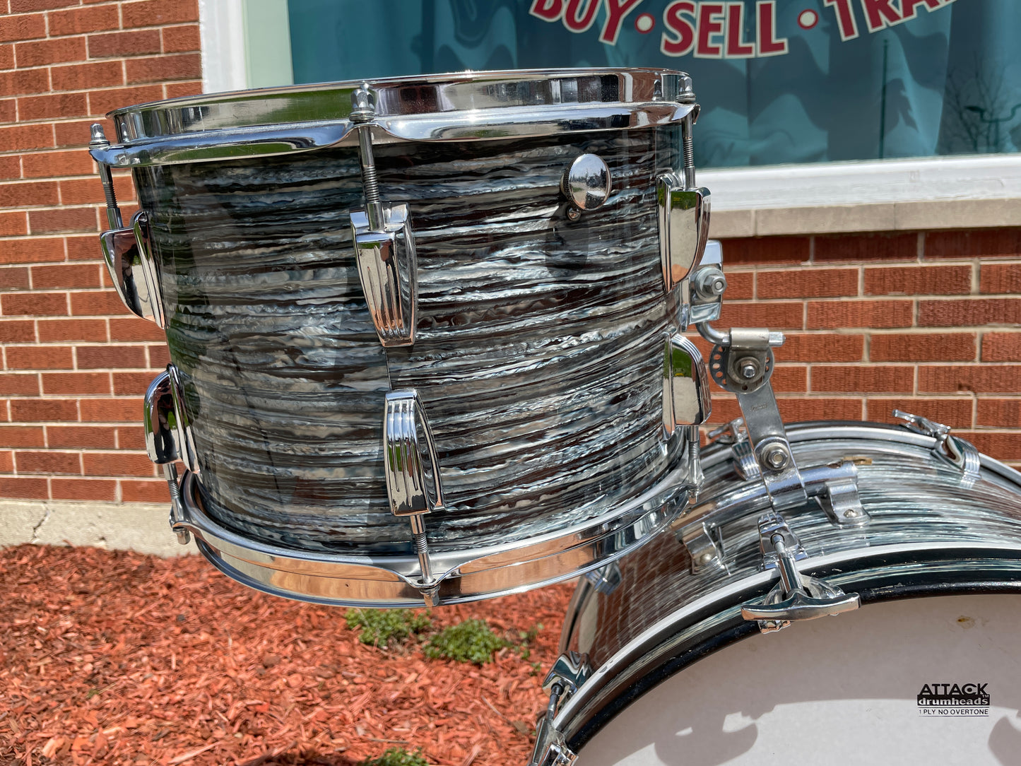 1968 Ludwig Super Classic Drum Set Oyster Blue Pearl 22/13/16