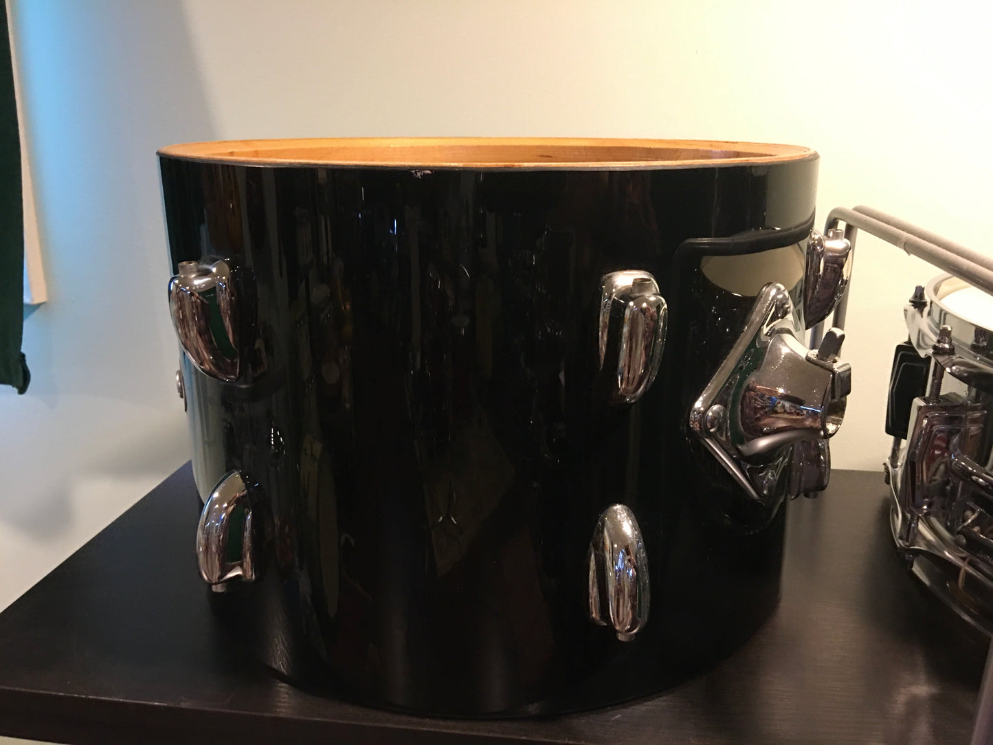 1970s Slingerland 9x13 Tom Drum Shell Black