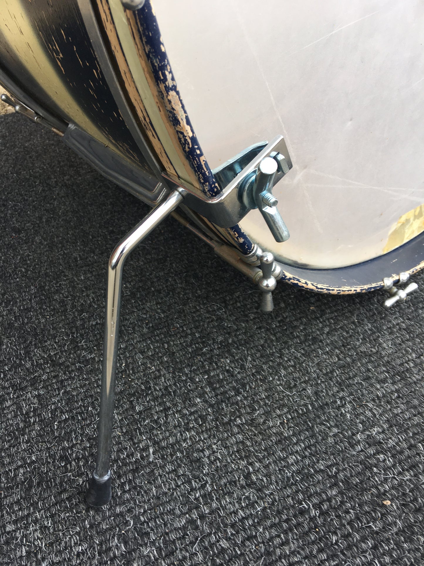 1960s Ludwig 14x28 Bass Drum Blue/Silver Duco