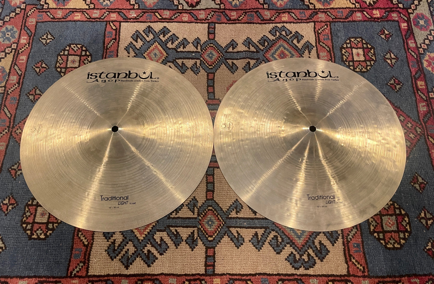 15" Istanbul Agop Traditional Light Hi-Hat Cymbal Pair 1024g/1258g