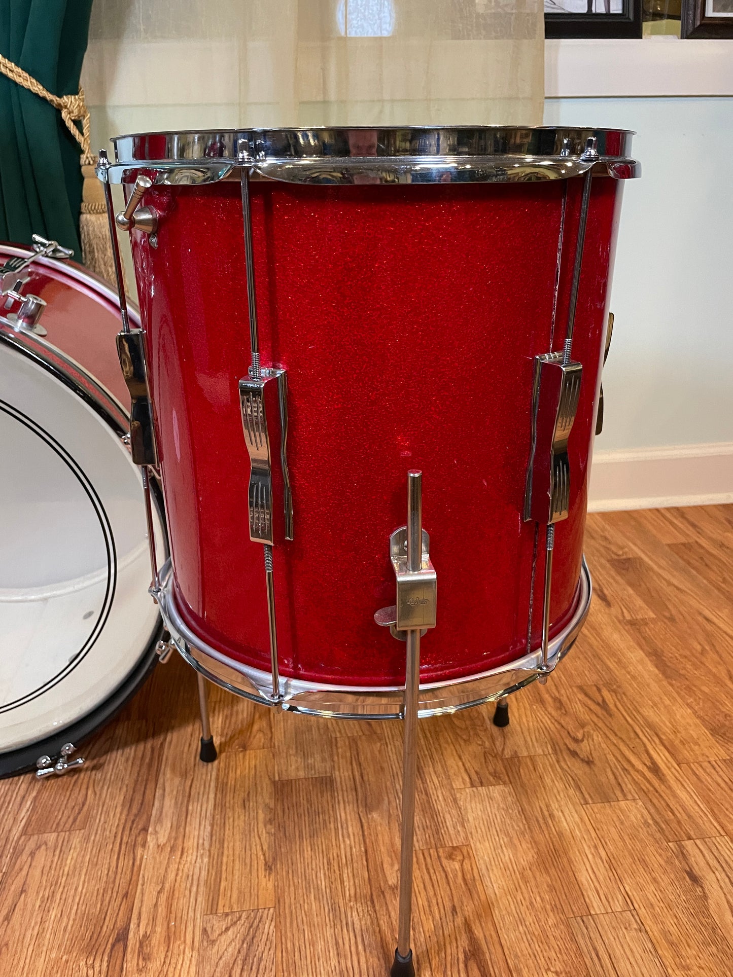 1965 Ludwig 3pc Club Date Drum Set Red Sparkle