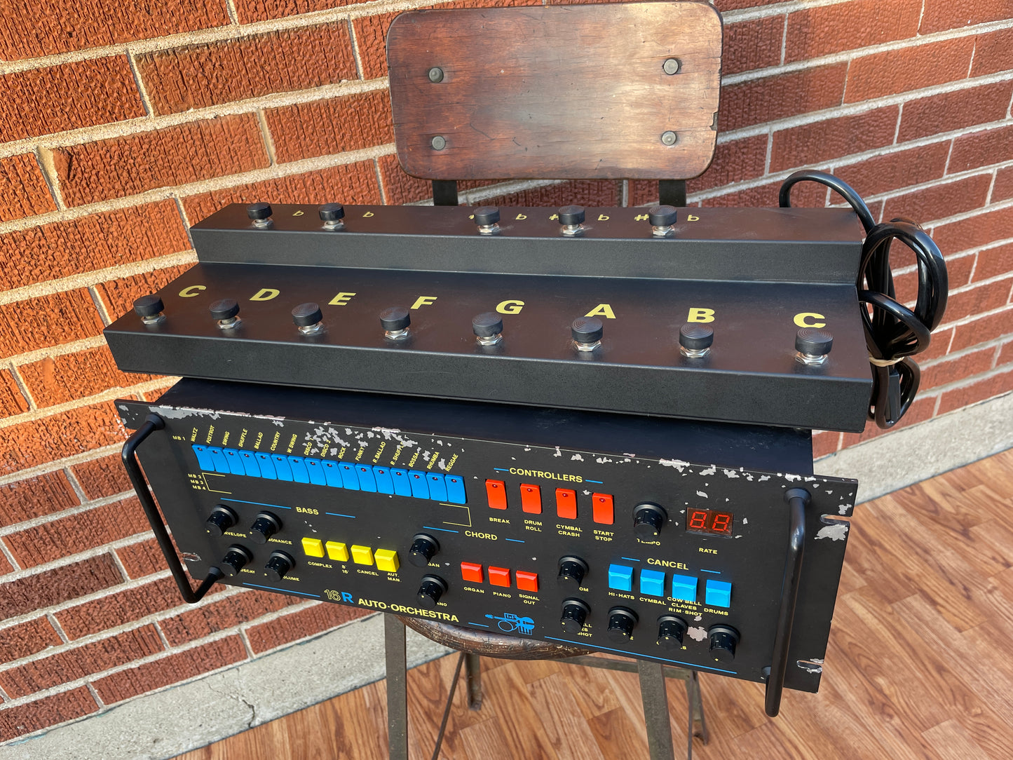 Vintage MTI 16R Auto Orchestra Analog Drum Machine, Bass, Piano, & Organ Synthesizer