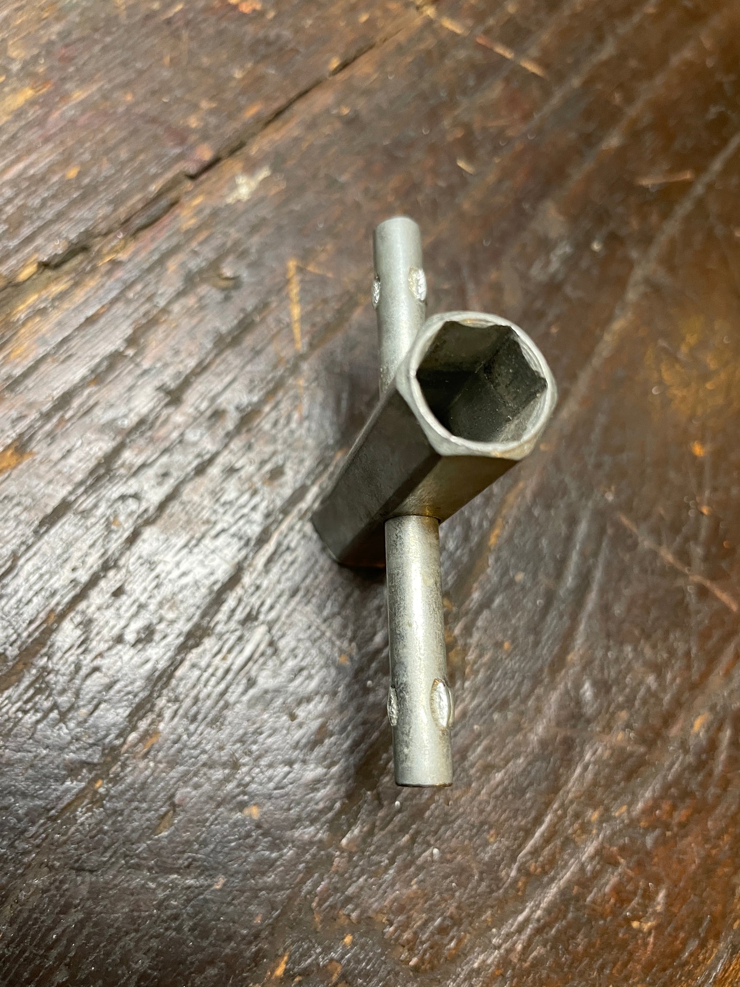 Vintage Ludwig Rail Consolette Hex Drum Key