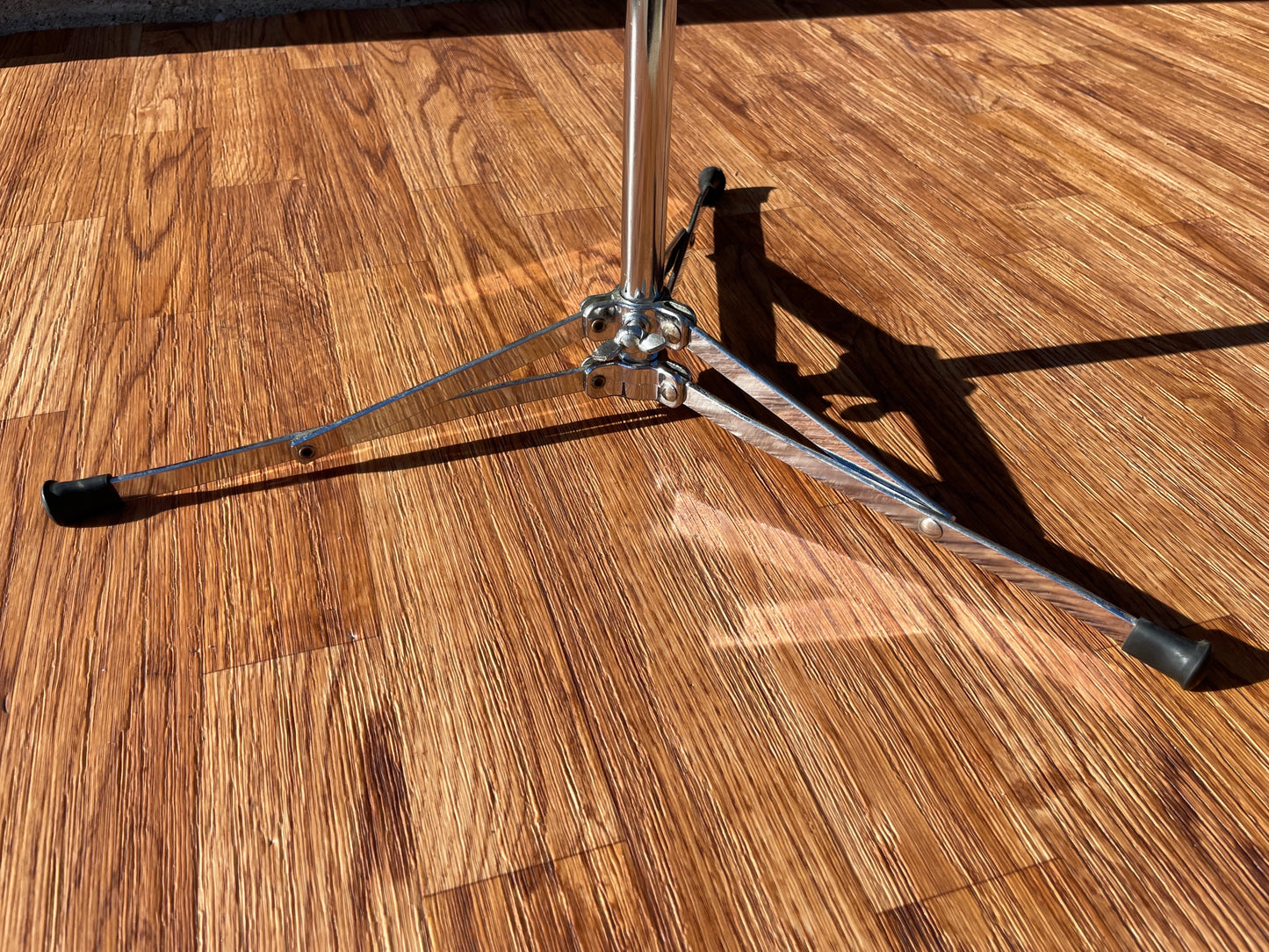 Early 1960s Ludwig No. 1400 Flat Base Straight Cymbal Stand