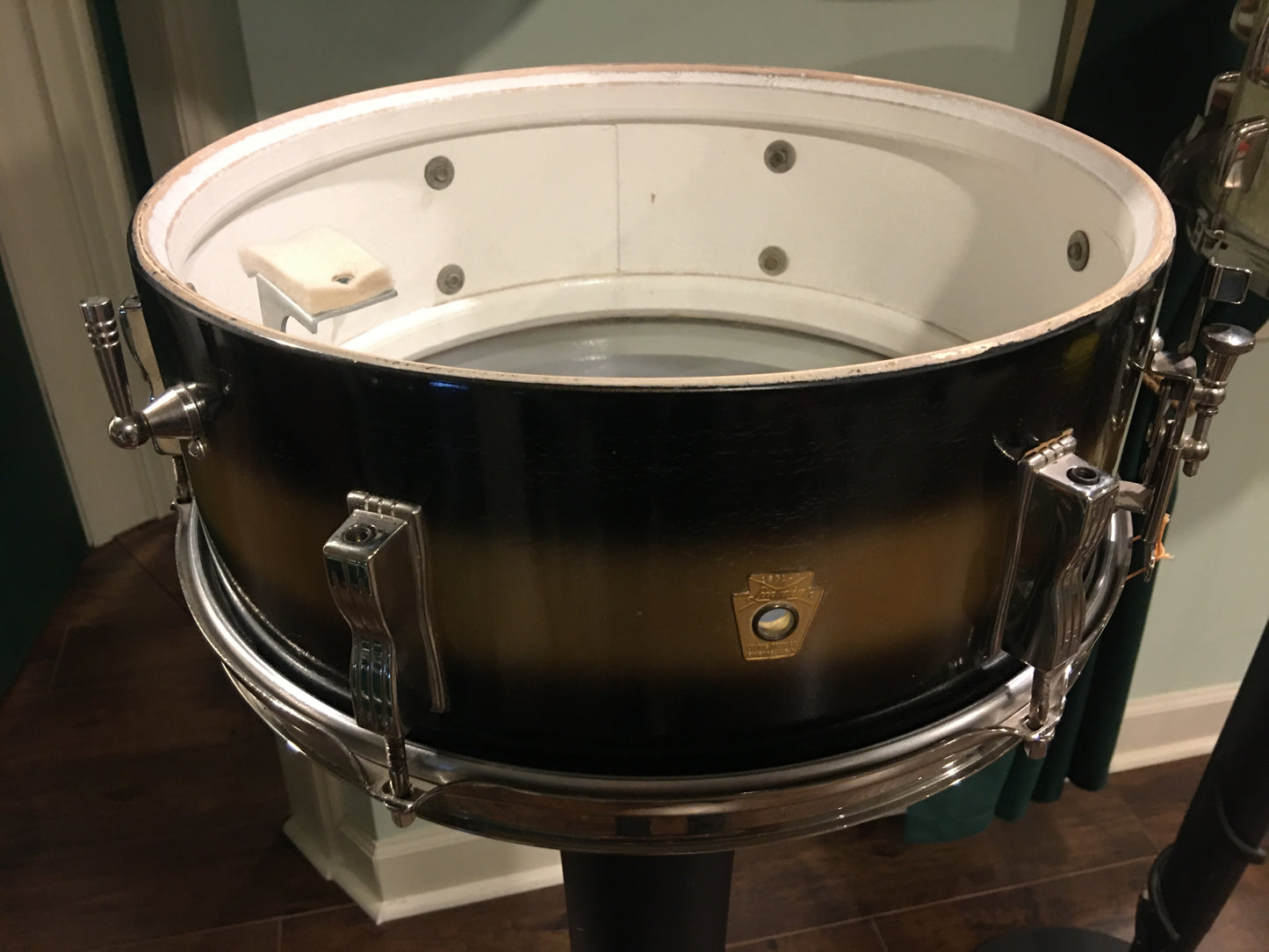1965 Ludwig Pioneer 5x14 Black / Gold Snare Drum