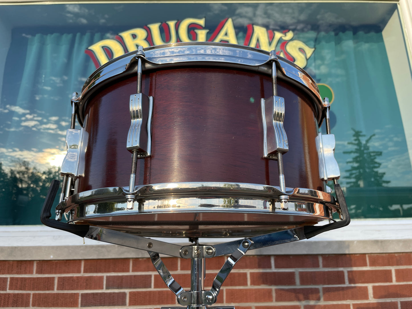 1959 Ludwig 6.5x14 Auditorium Transition Badge Snare Drum Mahogany