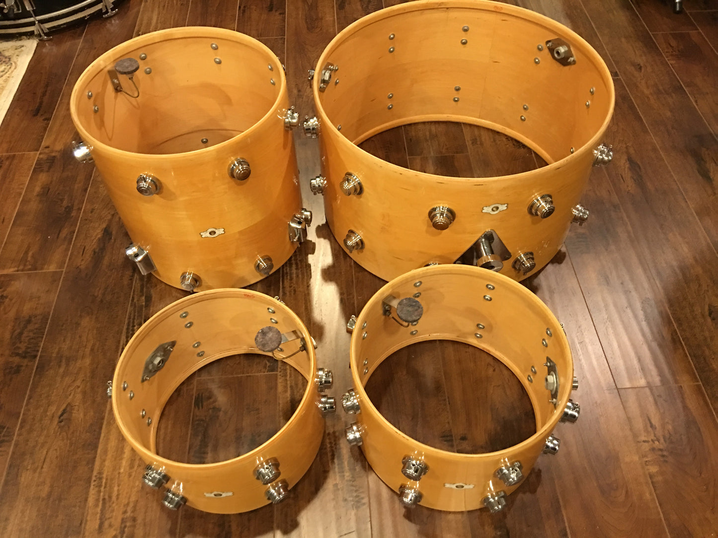 1970's Camco Natural Maple Los Angeles 24/13/14/16 w/10 lug Snare - Beautiful!