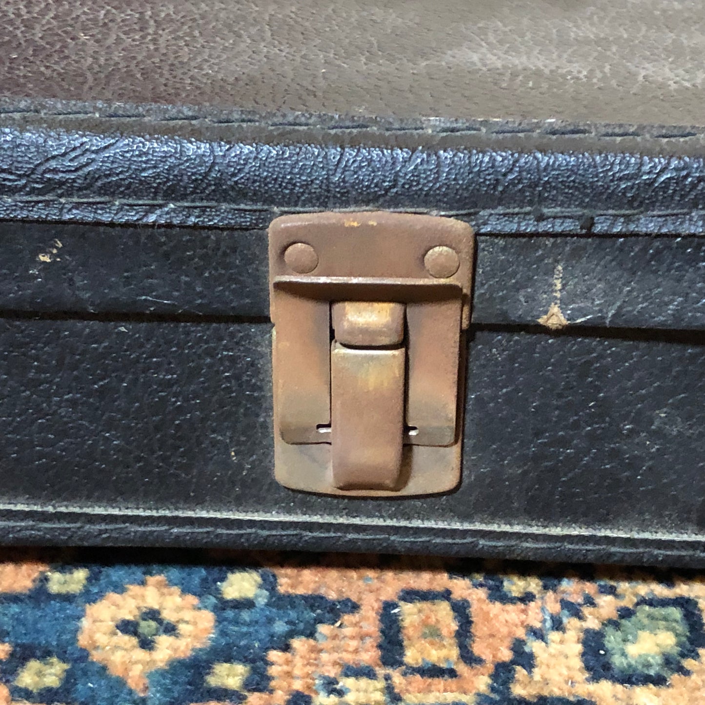 Vintage 1960s Gibson SG Junior / Special Softshell Chipboard Guitar Case Black / Brown Interior