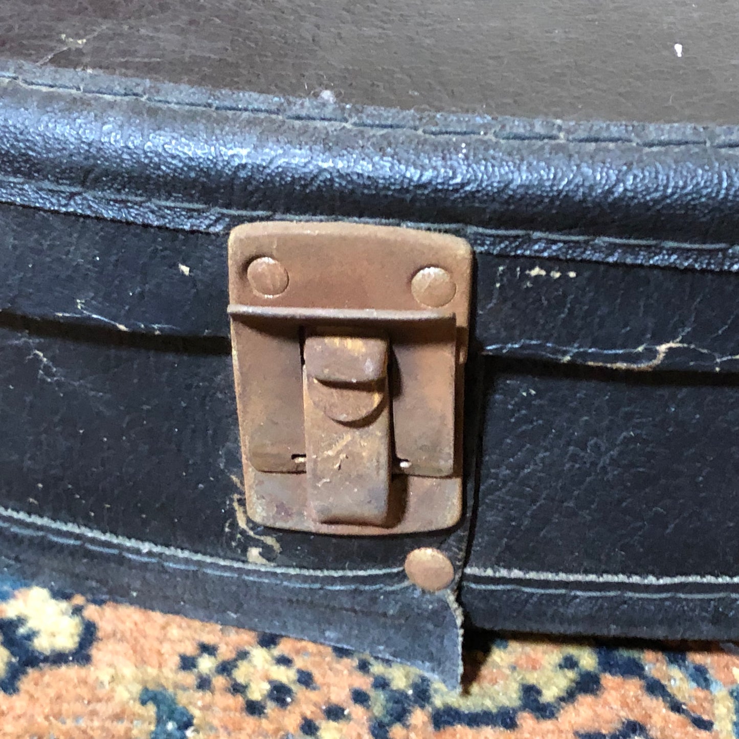 Vintage 1960s Gibson SG Junior / Special Softshell Chipboard Guitar Case Black / Brown Interior