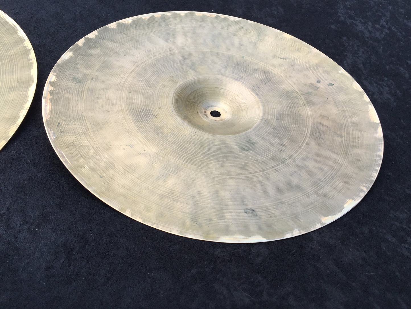 14" 1960's Zildjian K Istanbul Hand Hammered Hi-Hat Cymbals 796g / 970g - Inventory # 311