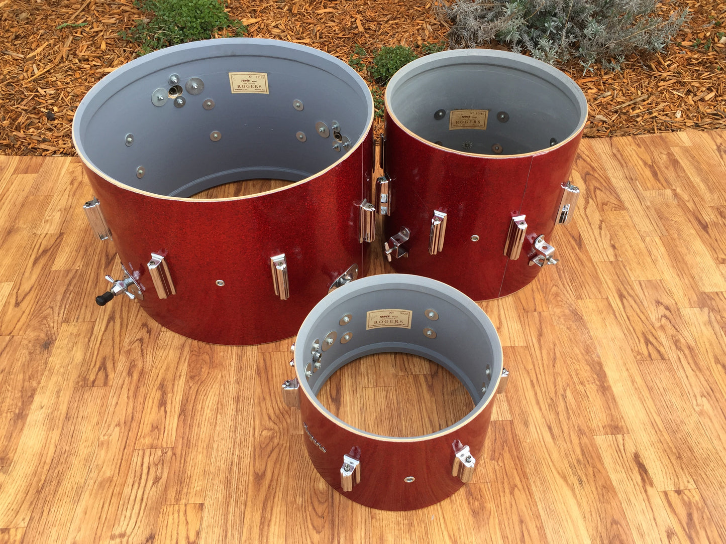 Rogers 1960's Red Sparkle Cleveland “Delta” Tower Set – 20/12/14