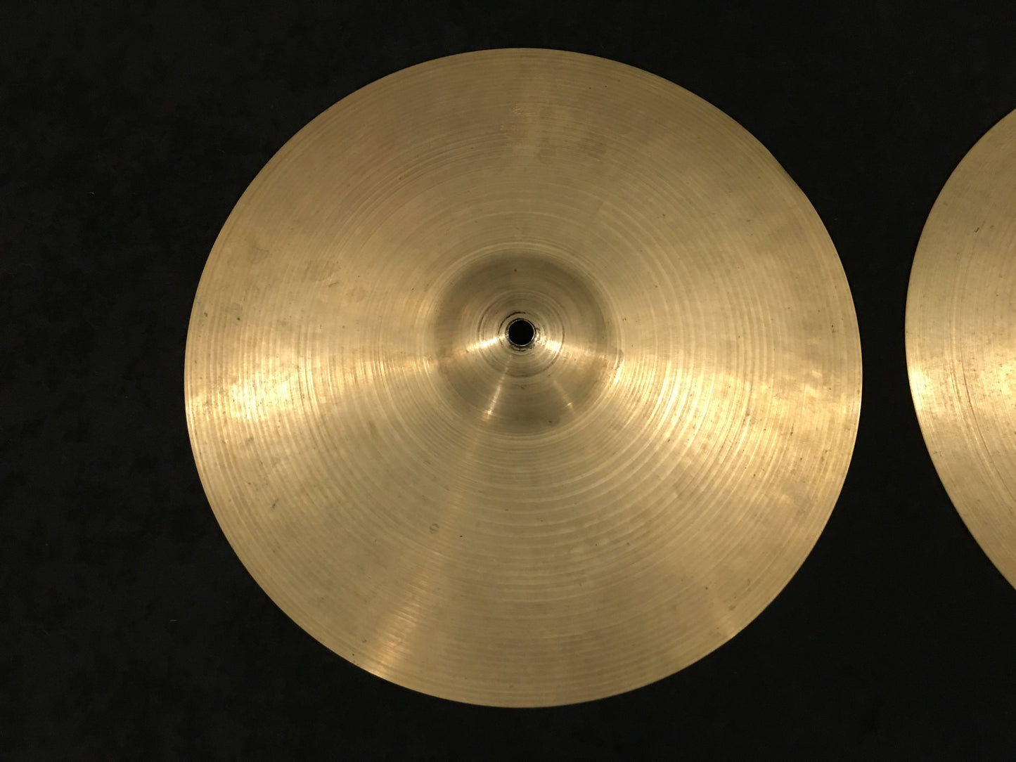 14" Zildjian A 1950's Thin Hi Hat Cymbals 652g & 660g # 210