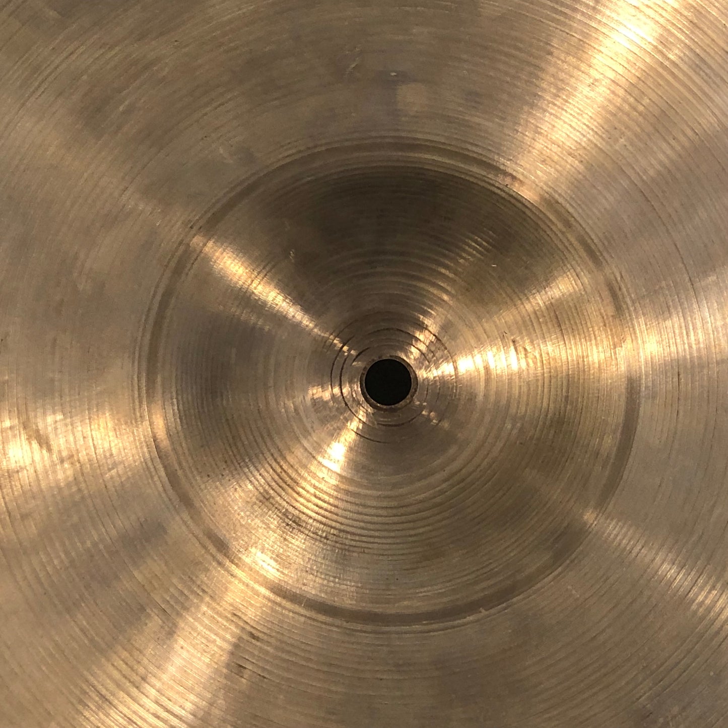 18" Zildjian A 1960s Crash Cymbal 1474g #710