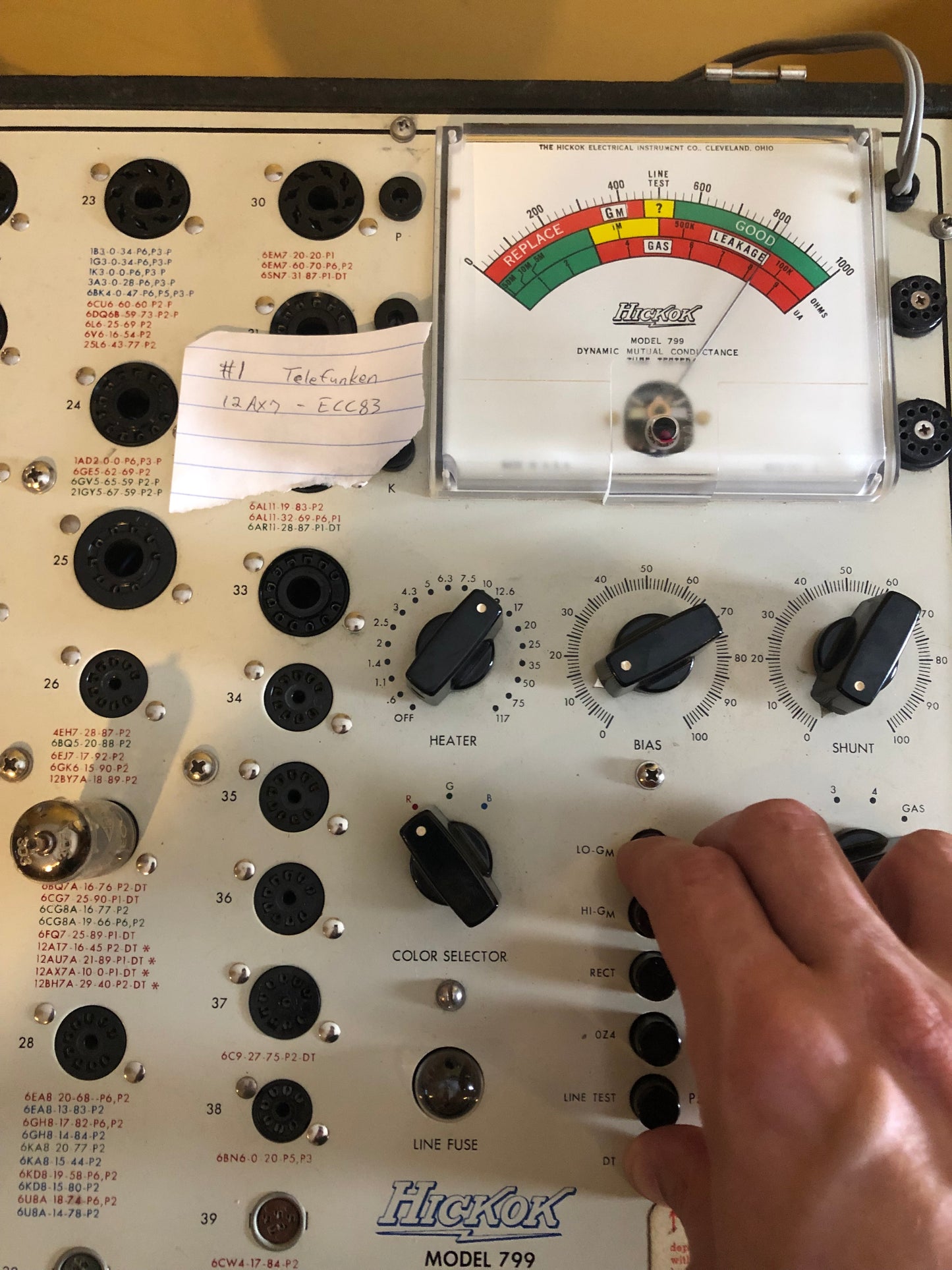 Vintage Telefunken ECC83 Smooth Plate Preamp Tube Made In Germany Valve 12AX7 Diamond