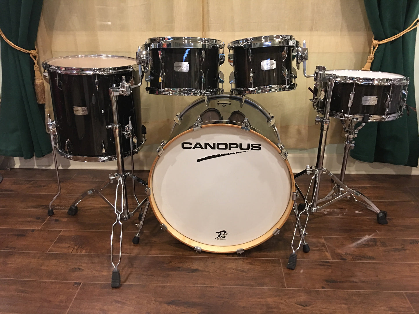 Canopus New Yaiba Groove Kit - Ebony Lacquer