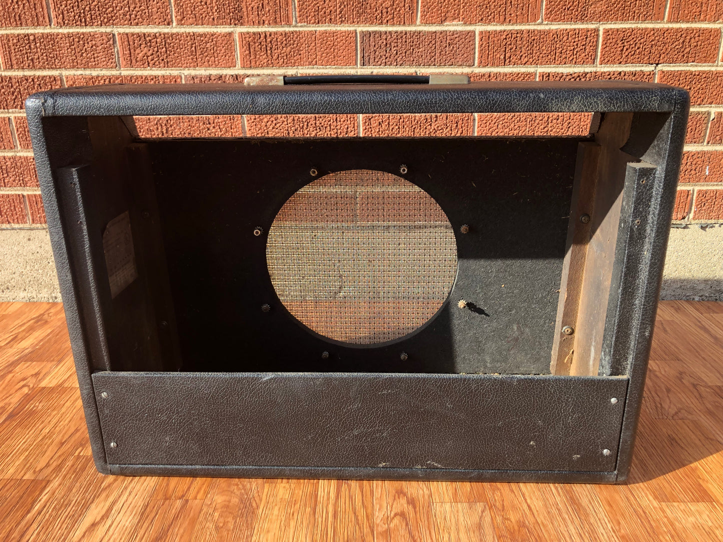 1960s Vintage Fender Deluxe Reverb Combo Amplifier Cabinet Amp Shell AB763