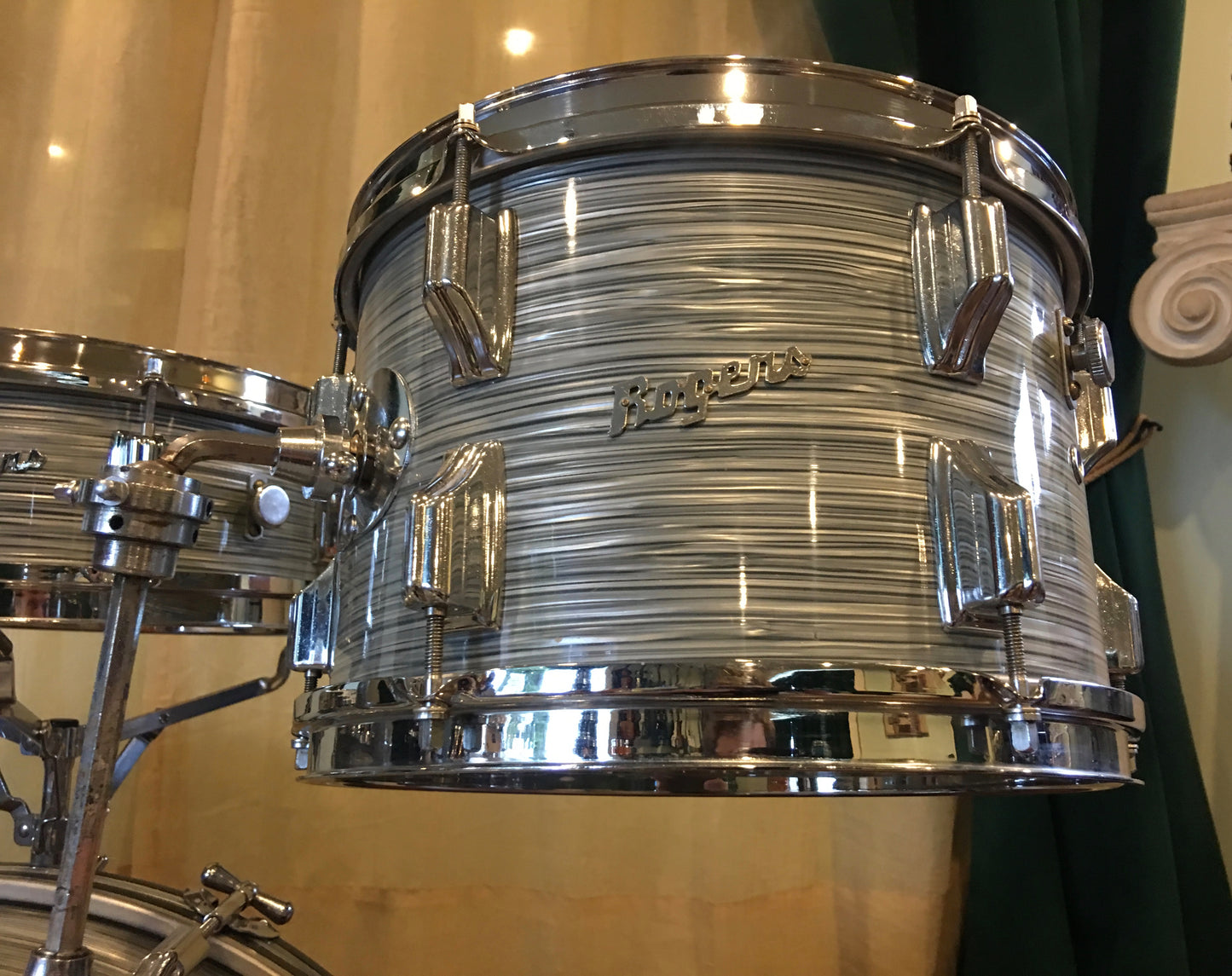 1964 Rogers Steel Gray Ripple Drum Set 20/12/14/5x14 Powertone