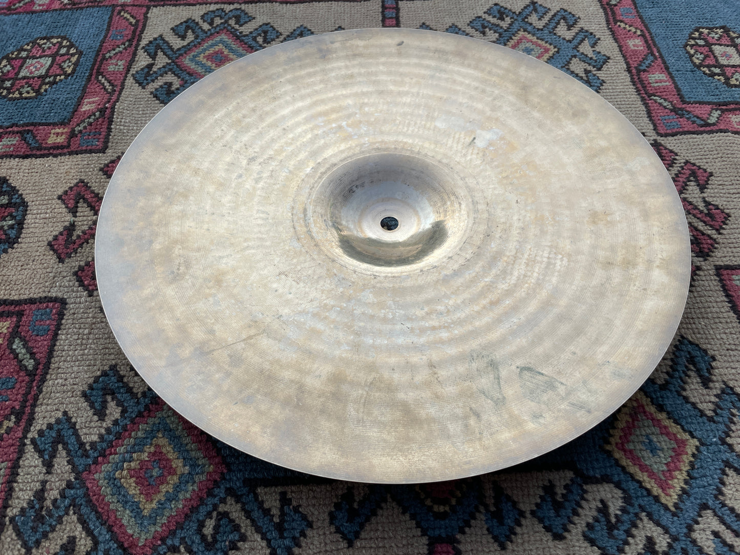 15" Zildjian A Custom Crash Cymbal 876g