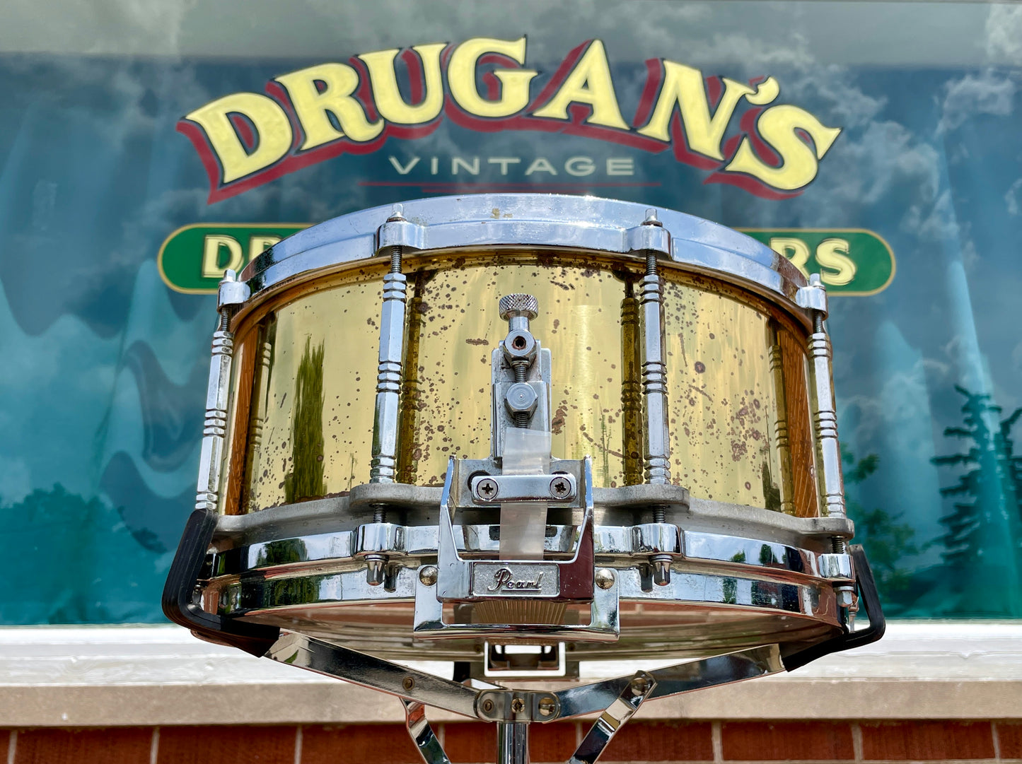 1980s Pearl 6.5x14 Brass Free Floating Snare Drum B-914D