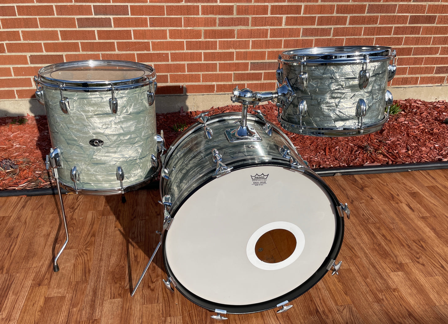 1970s Slingerland No. 9N Modern Jazz Outfit Sky Blue Pearl Drum Set 20/12/14