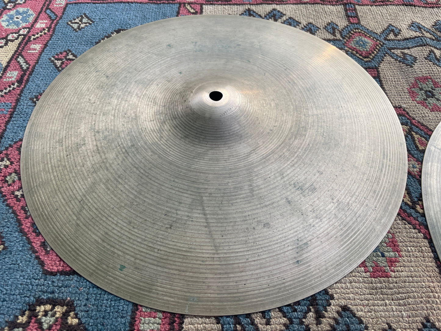 15" Zildjian A 1970s New Beat Hi-Hat Cymbal Pair 960g/1438g *Video Demo*