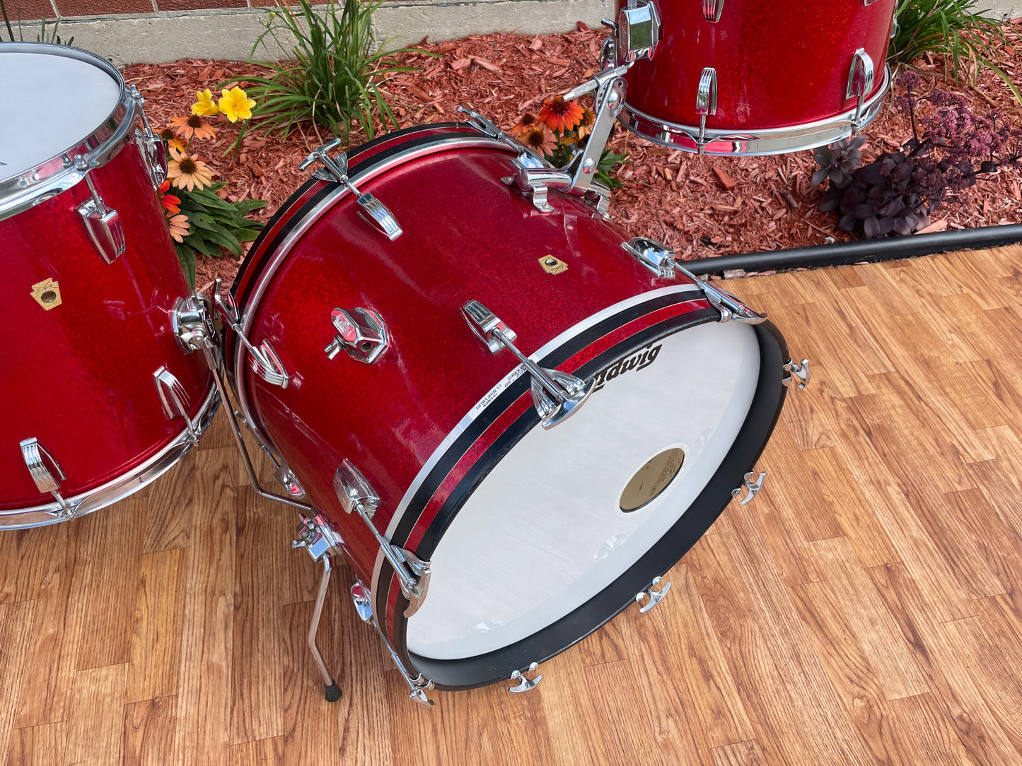 1960s Ludwig Downbeat Drum Set Red Sparkle 20/12/14