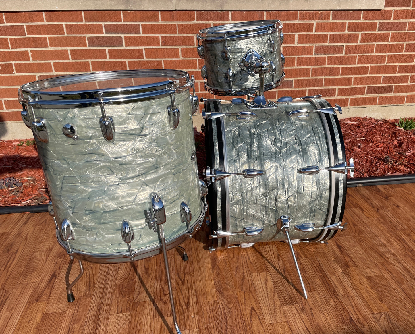 1970s Slingerland No. 9N Modern Jazz Outfit Sky Blue Pearl Drum Set 20/12/14