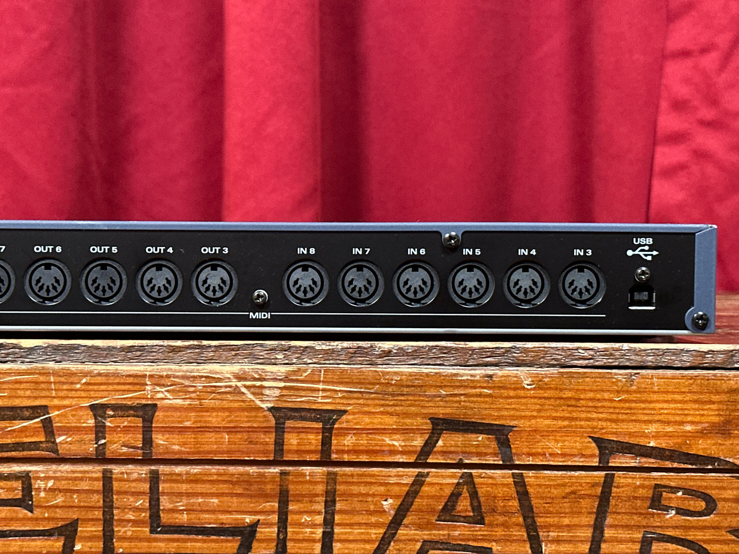 Edirol UM-880 8 In / 8 Out USB MIDI Interface Patcher