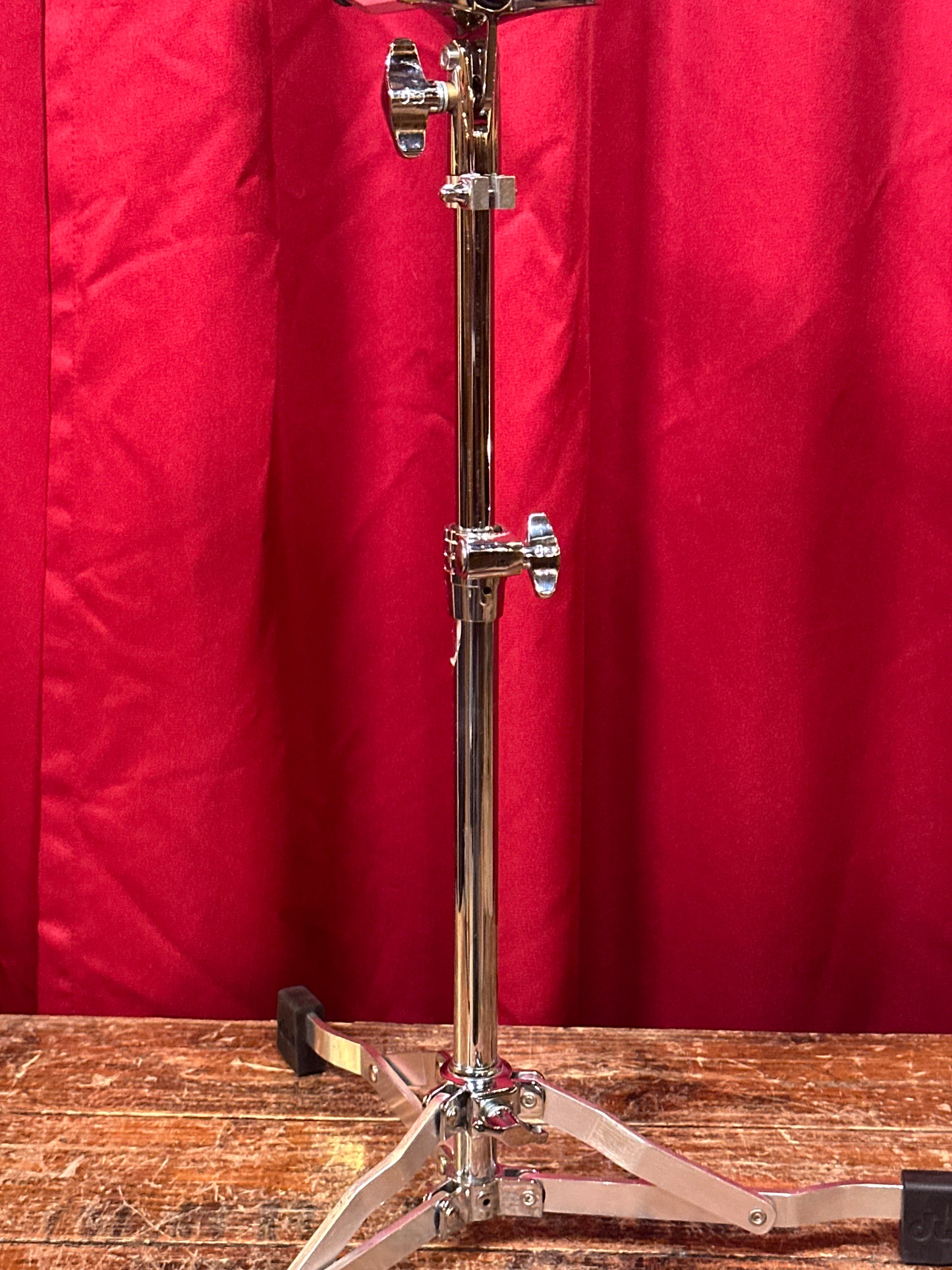 DW 6000 Series Ultra Light Flush Base Snare Drum Stand DWCP6300UL
